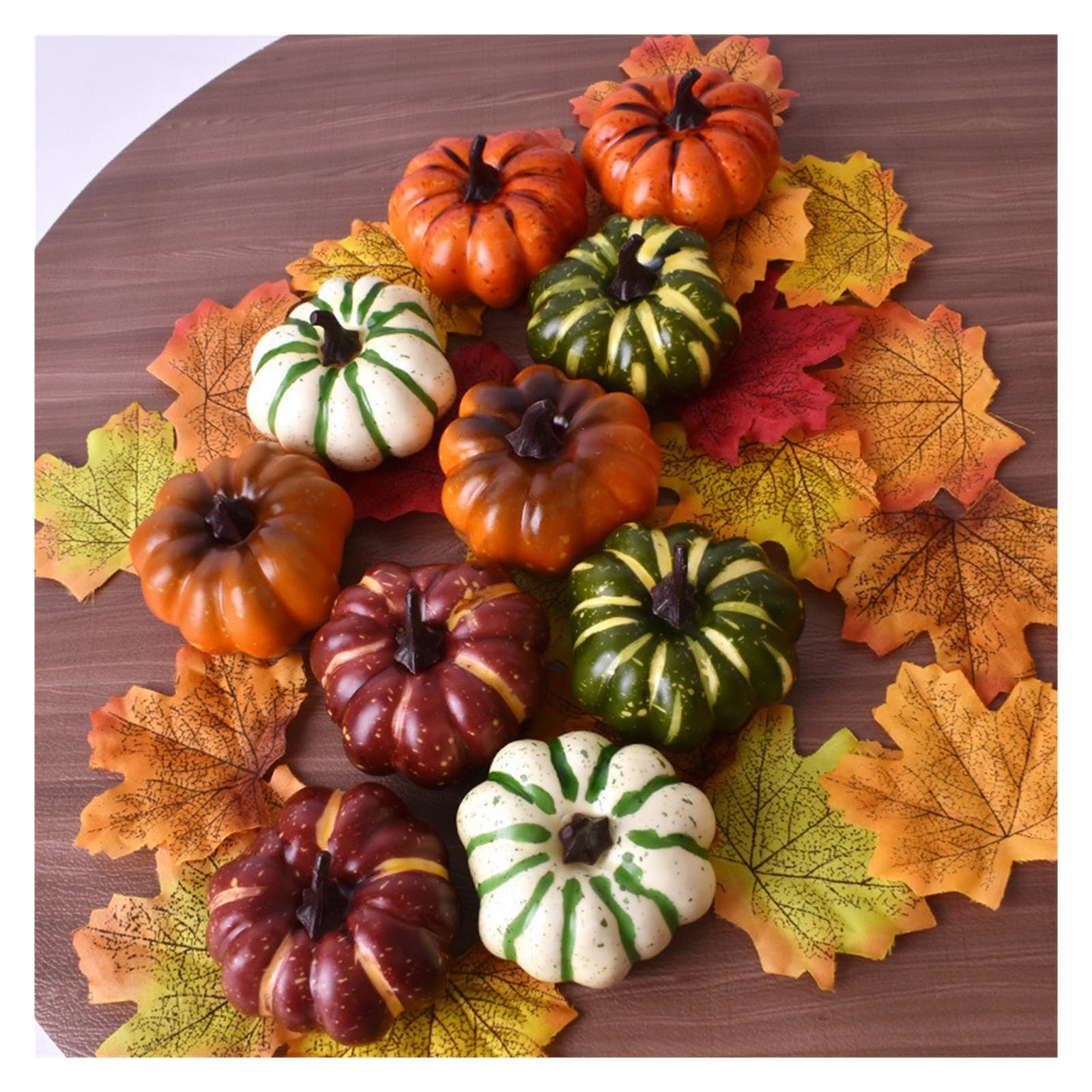 20 Stück künstliche Kürbis-Halloween-Familiendekoration aus Kunststoff