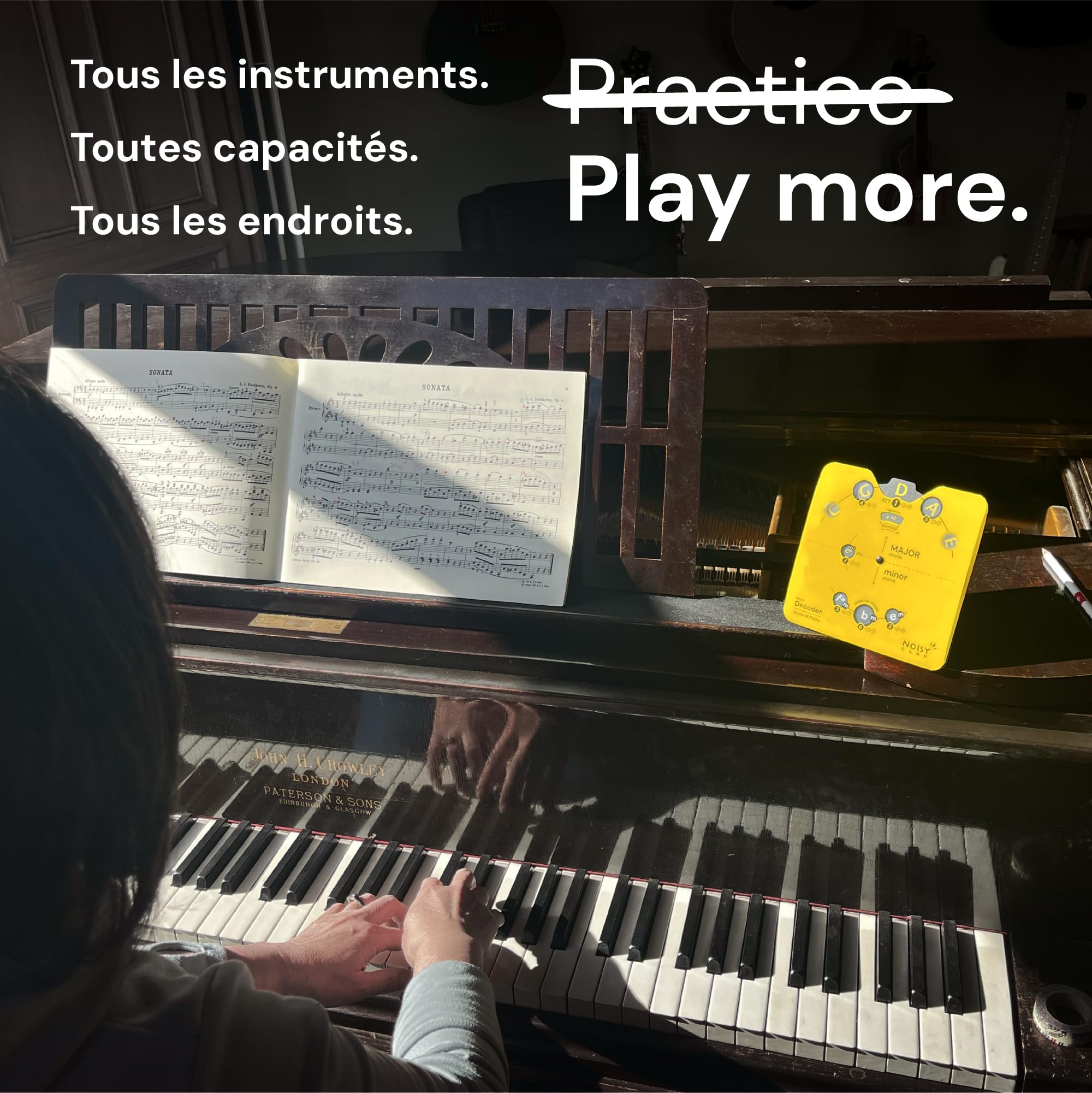 Noisy Clan – Cercle des Quintes + Livre Théorie Musicale en Français – Roue d’Accords Pro avec Support – Apprentissage Guitare, Harmonie, Progressions – Outil Musique Débutant
