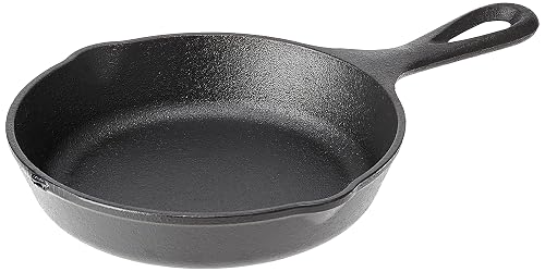 Lodge Wildlife Series 6.5' Cast Iron Skillet (Wolf)