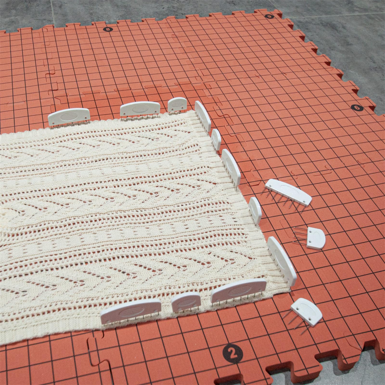 Set di 9 pezzi di blocco per maglieria, 32 x 32 cm, con 100 perni a T da 38 mm per lavori a maglia in metallo per lavori a maglia e progetti artigianali