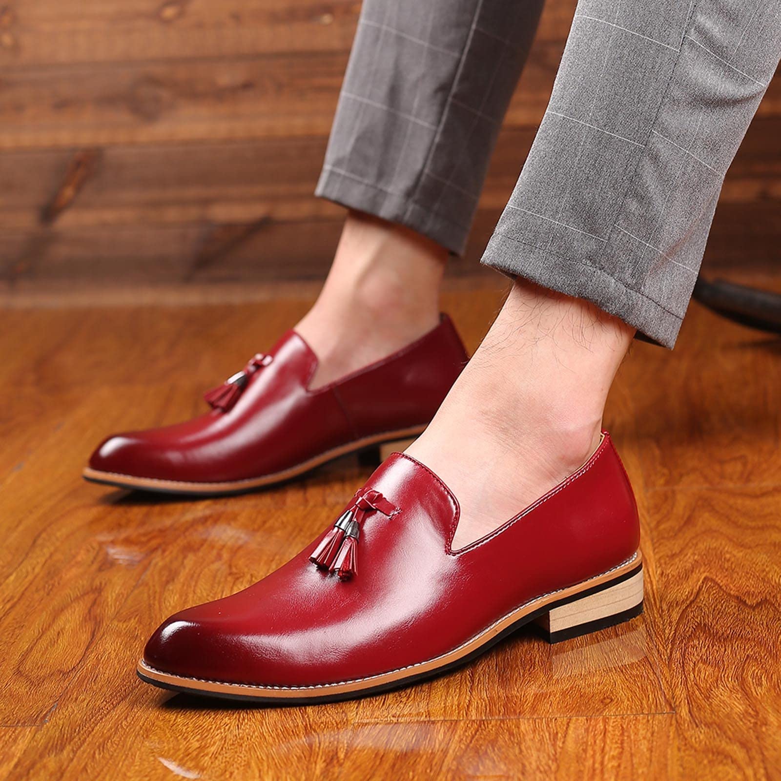 Mocasines clásicos con borlas para hombre, zapatos de vestir elegantes de piel sintética para negocios, bodas, fiestas, Red, 41 1/3 EU