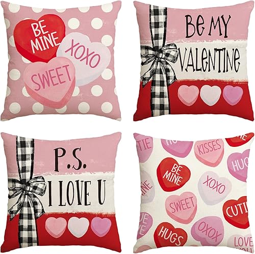 AVOIN colorlife Be My Valentine - Juego de 4 fundas de almohada con diseño de corazón de caramelo rojo, 18 x 18 pulgadas, diseño de rayas de San