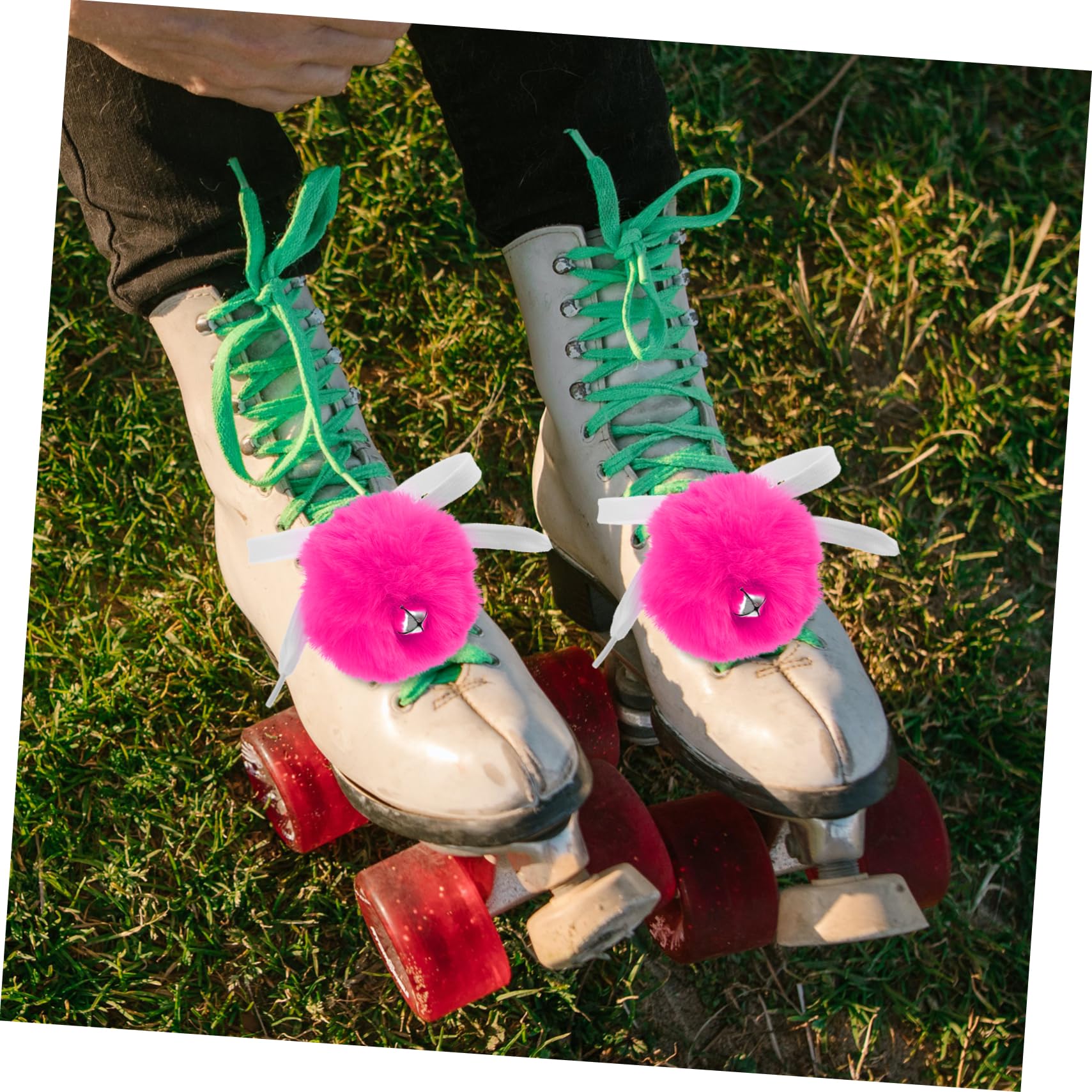 GALPADA 2Pcs Fuzzy Roller Skate Pompom Balls with Bells Decorative Accessories for Ice Skates for Speed Skating Laces Easy to Tie