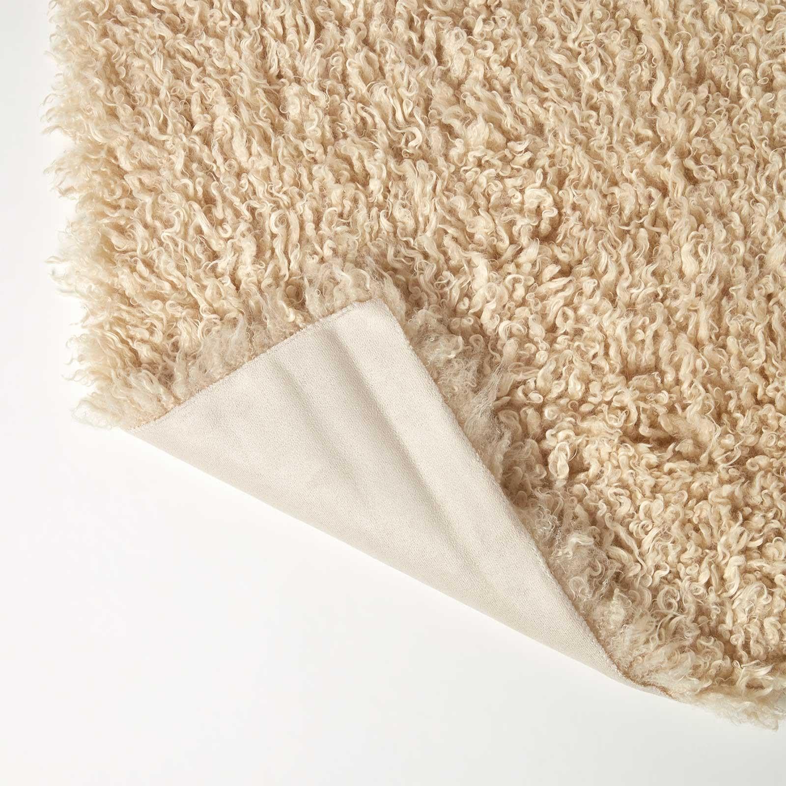 HOMESCAPES Tapis Shaggy Rectangulaire 60x90 cm - Beige