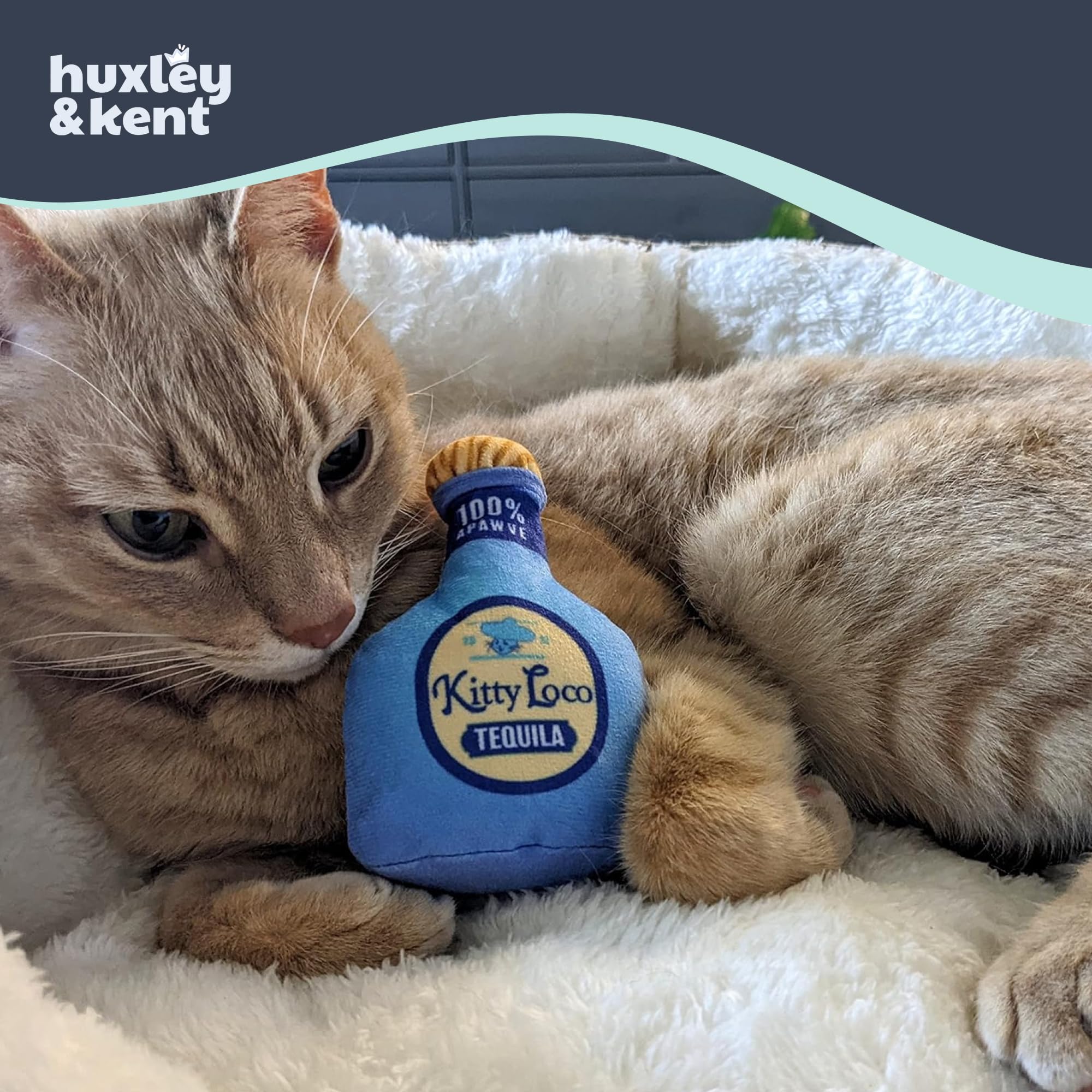 Huxley & Kent Juguete para gatos | Kitty Loco Tequila | Nappy Hour Strong Catnip Filled Cat Toy | Juguete de peluche suave con hierba gatera y arruga | Kittybelles