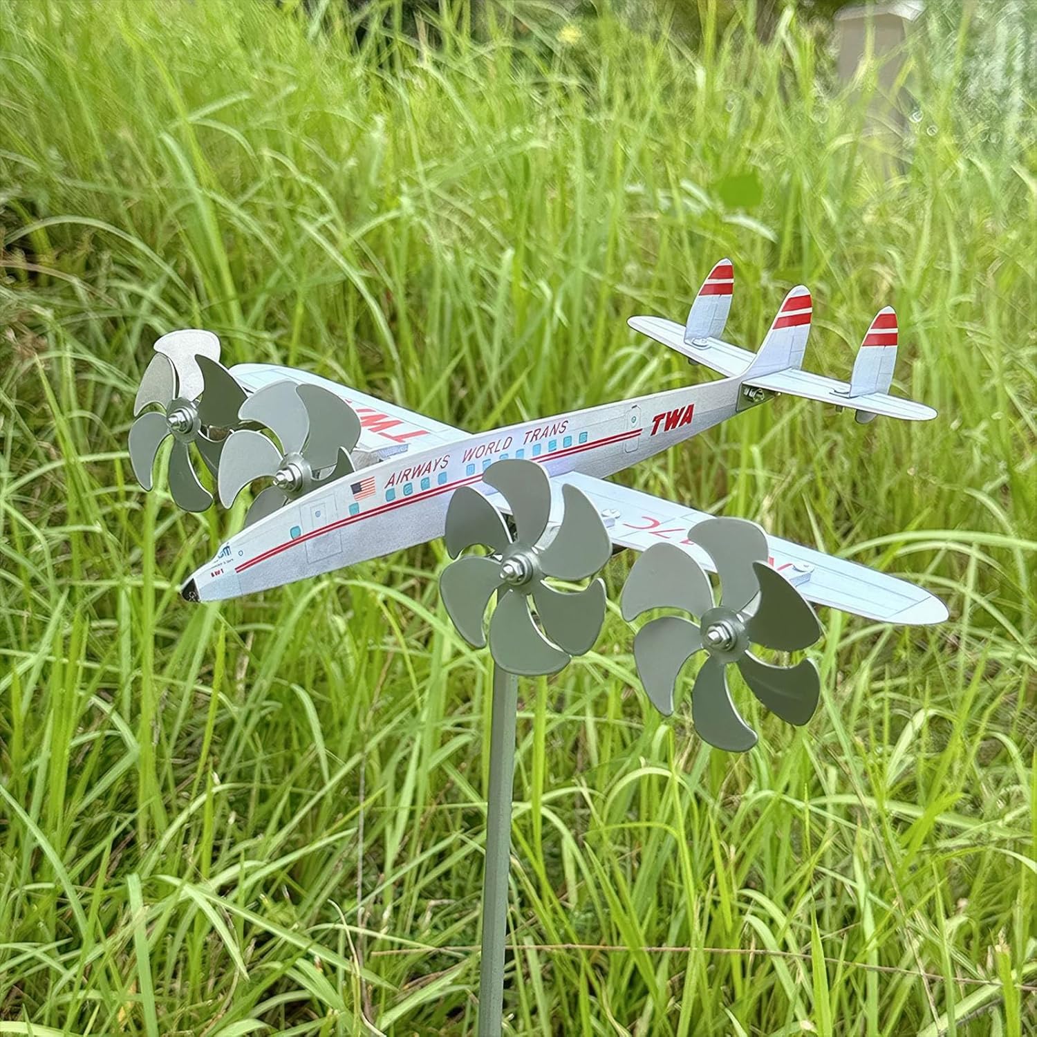 Vintage TWA Airplane Wind Spinner - Metal Garden Stake Weather Vane, Retro Aviation Decor for Outdoor Patio Lawn Yard Art, Kinetic Wind Sculpture with Spinning Propellers (2PCS)