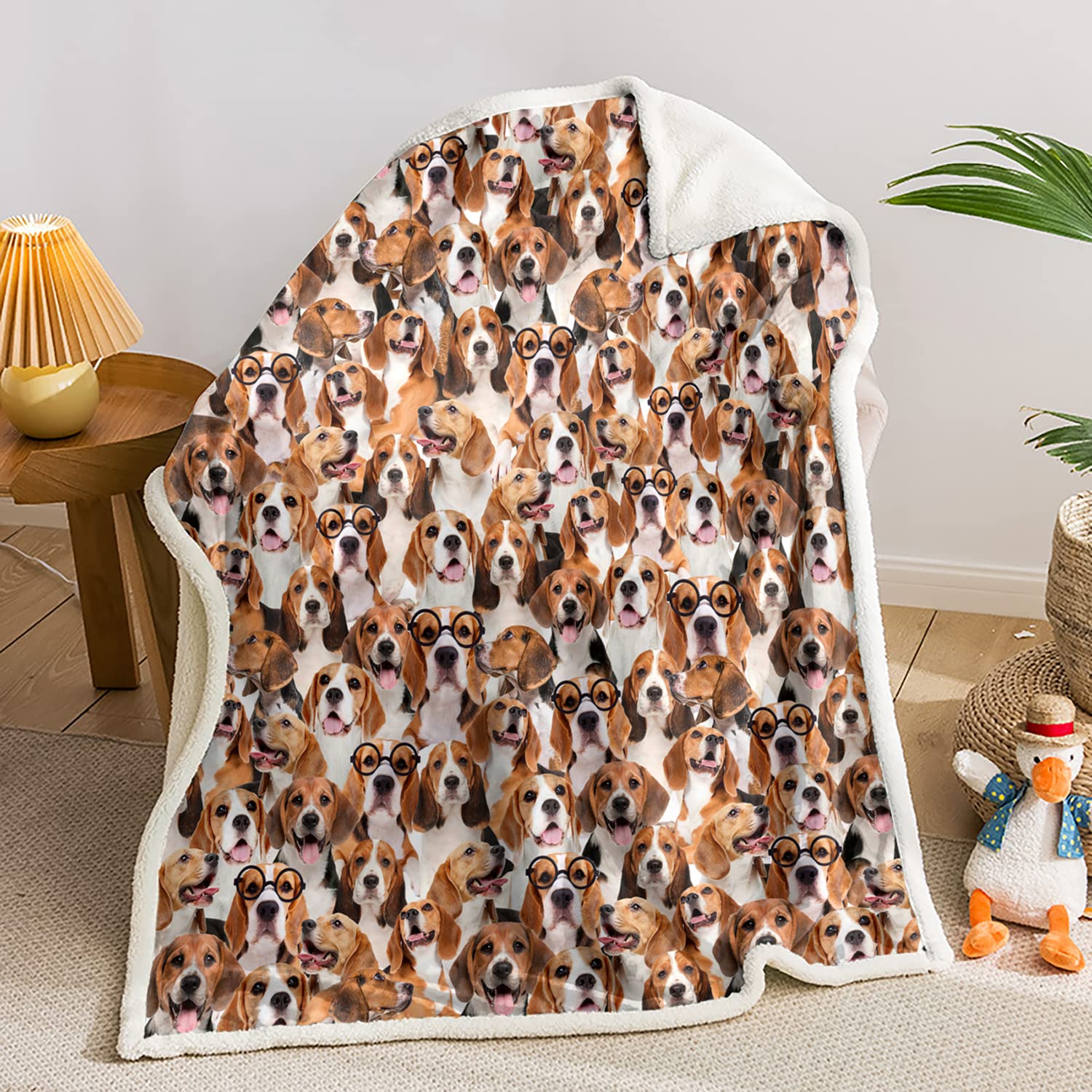 AILONEN Beagle Dog Blanket for Kids Adults,Beagle Animal Pattern Plush Dog Blanket Beagle Gift for Beagle Lovers,Double Sided Blanket Sherpa Throw Print Flannel Fleece(59 x 47 inches)