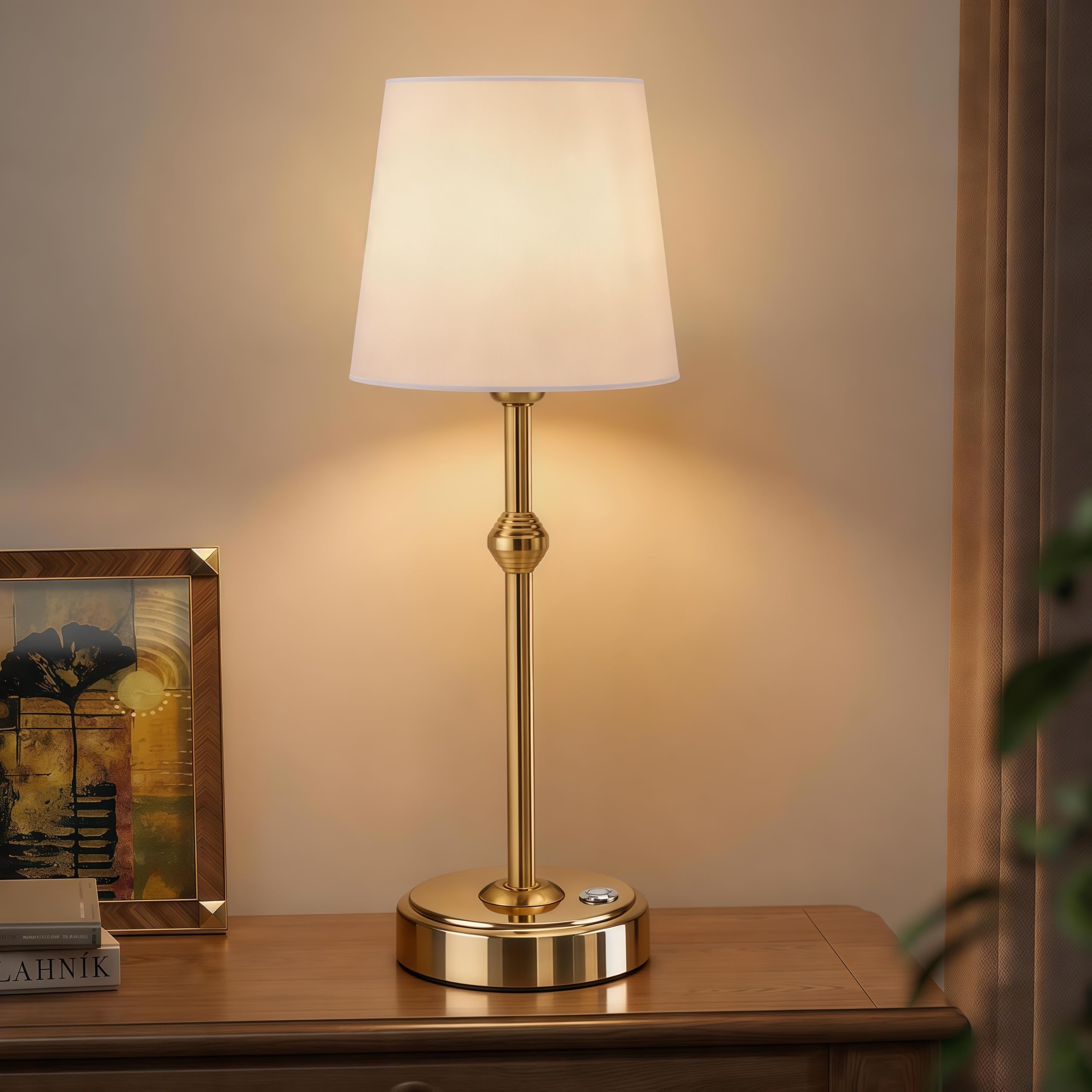 Portables Cordless LED Table Lamp, 4000mAh Wireless Rechargeable Battery Operated Powered Light, Dimmable Table Lamp for Dining Room, Bedroom, Bedside, Bar, Night Light, Camping, Patio (Bronze)