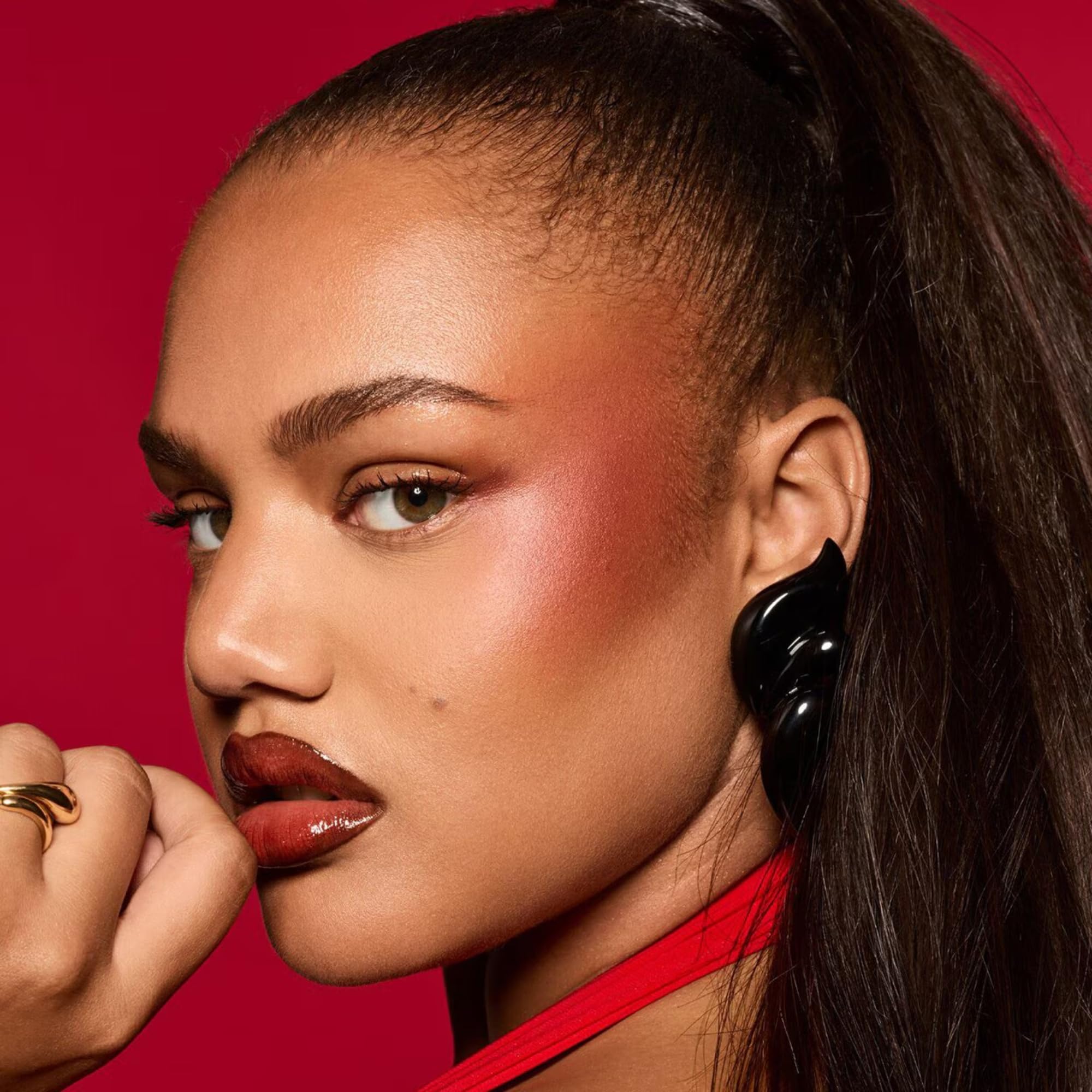 Fenty Beauty Hot Cheeks Velour Blushlighter - Cherry Pie'd - 4.5g