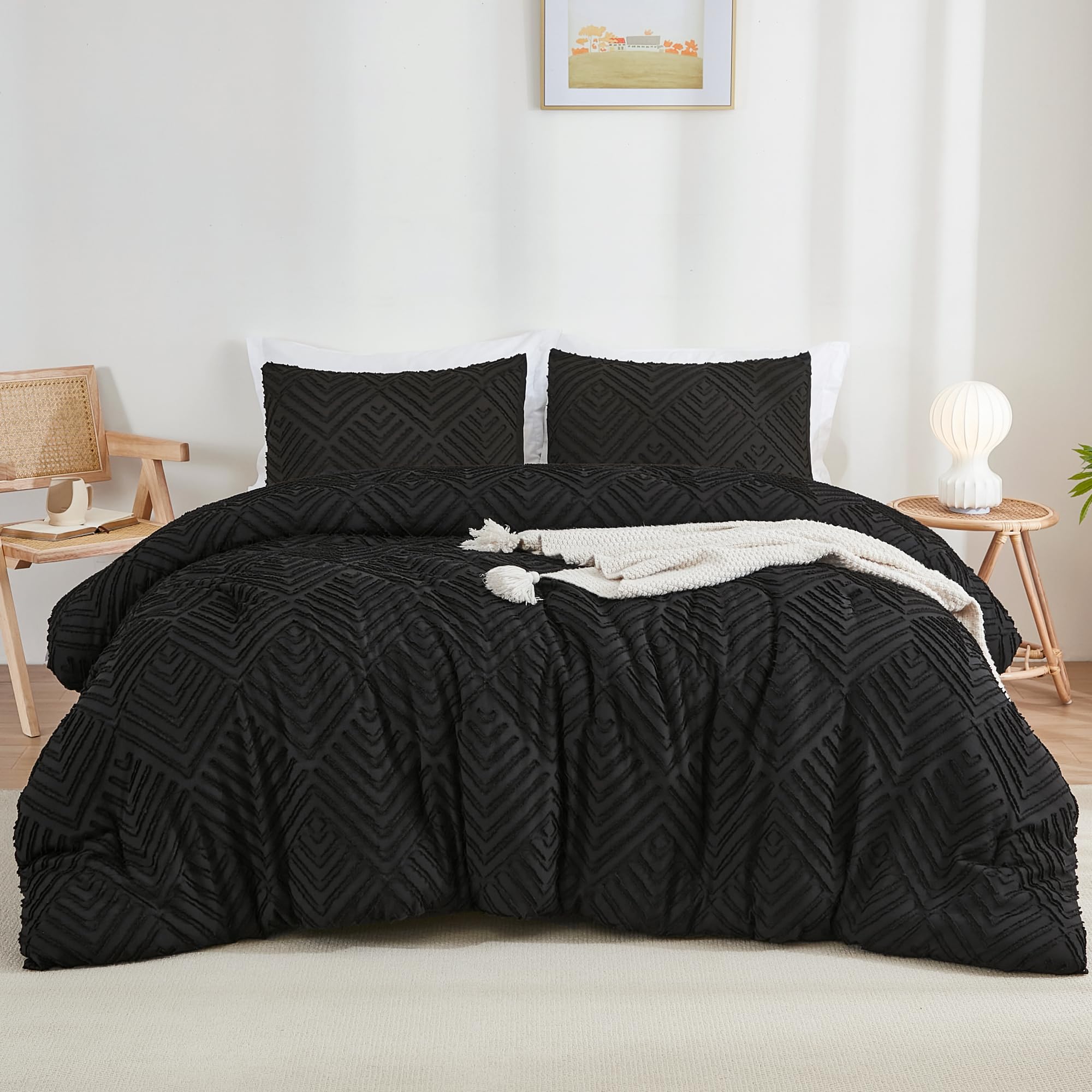 Amazon.com: Litanika Black King Size Comforter Set, 3 Pieces Tufted ...