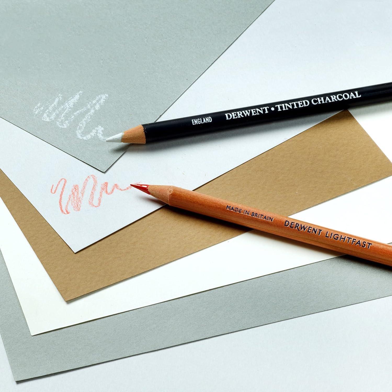 Derwent Mixed Toned Paper Pad A5, 120gsm, 20 Sheets, Double-Sided Smooth & Textured, Acid Free, Multi Toned in 4 Shades, for Fine Art Drawing, Sketching & Colouring, Professional Quality, 2306019