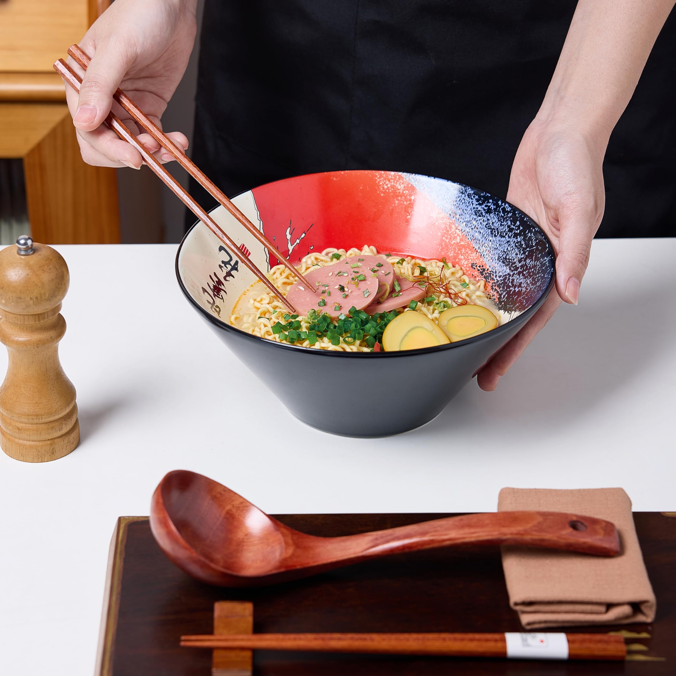 BICECTTO - Set di ciotole giapponesi per ramen con design Fuji rosso, ciotole grandi in ceramica, cucchiai, bacchette per ramen, pho, insalata, poke, regalo di alta qualità per gli amanti del ramen,