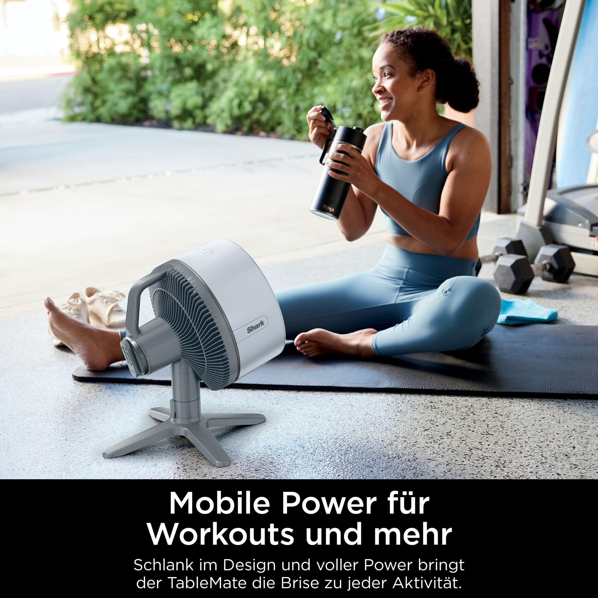 Shark FlexBreeze TableMate Akku-Ventilator, 24h Laufzeit, Hochgeschwindigkeits-Kühlung, 20 m Reichweite, 5 Geschwindigkeiten, Oszillation, Fernbedienung FA150EU