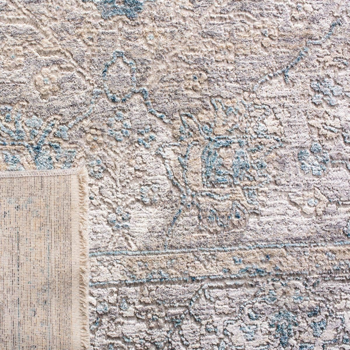 SAFAVIEH Dream Collection 2'6" x 4' Grey/Blue DRM408H Vintage Oriental Distressed Premium Viscose Accent Rug