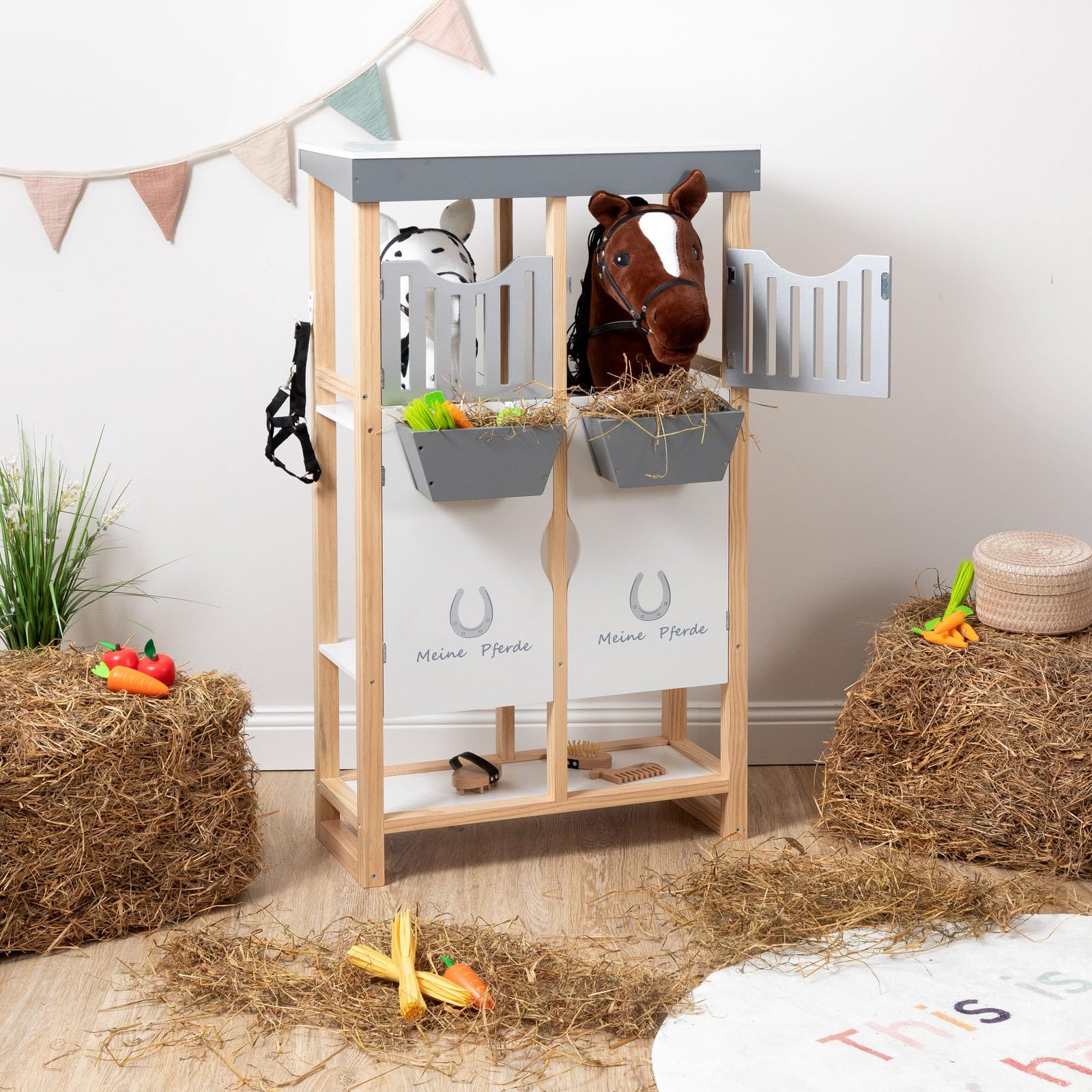 ELLA & PIET® Hobby Horse Stall Shelty aus Holz mit 2-teiliger Stalltür (Holz-Weiß) Pferdestall