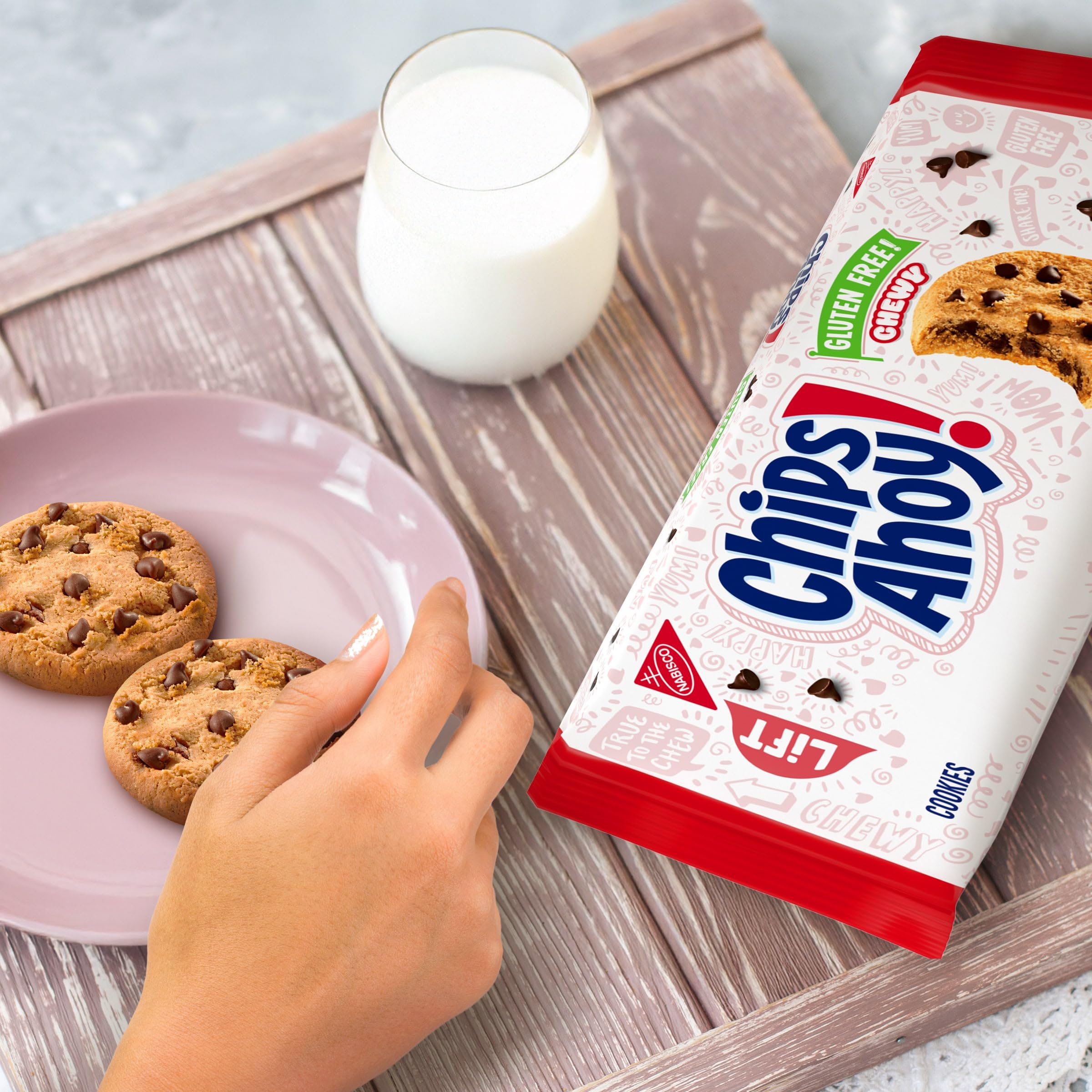 CHIPS AHOY Chewy Gluten Free Fudgy Chocolate Chip Cookies 9 75 oz — view 6