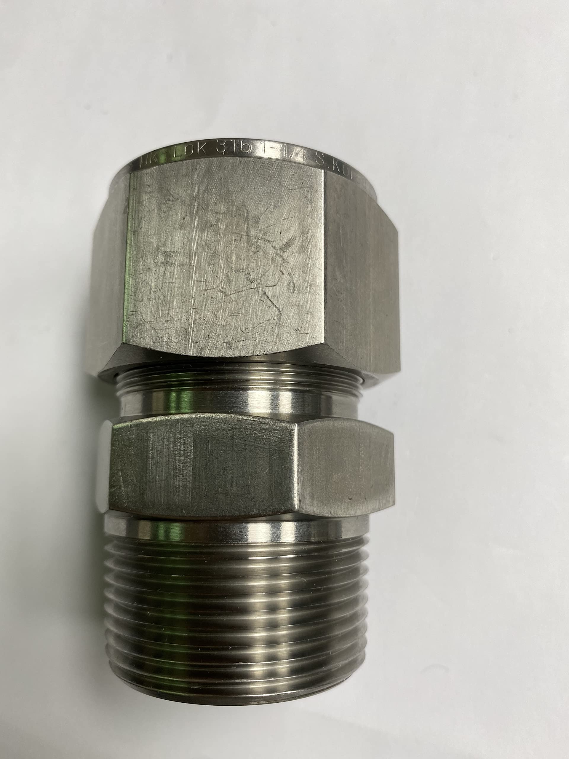 Male Connector - 1-1/4" - 1-1/4" - Stainless Steel - Part #: DMC20-20N-S