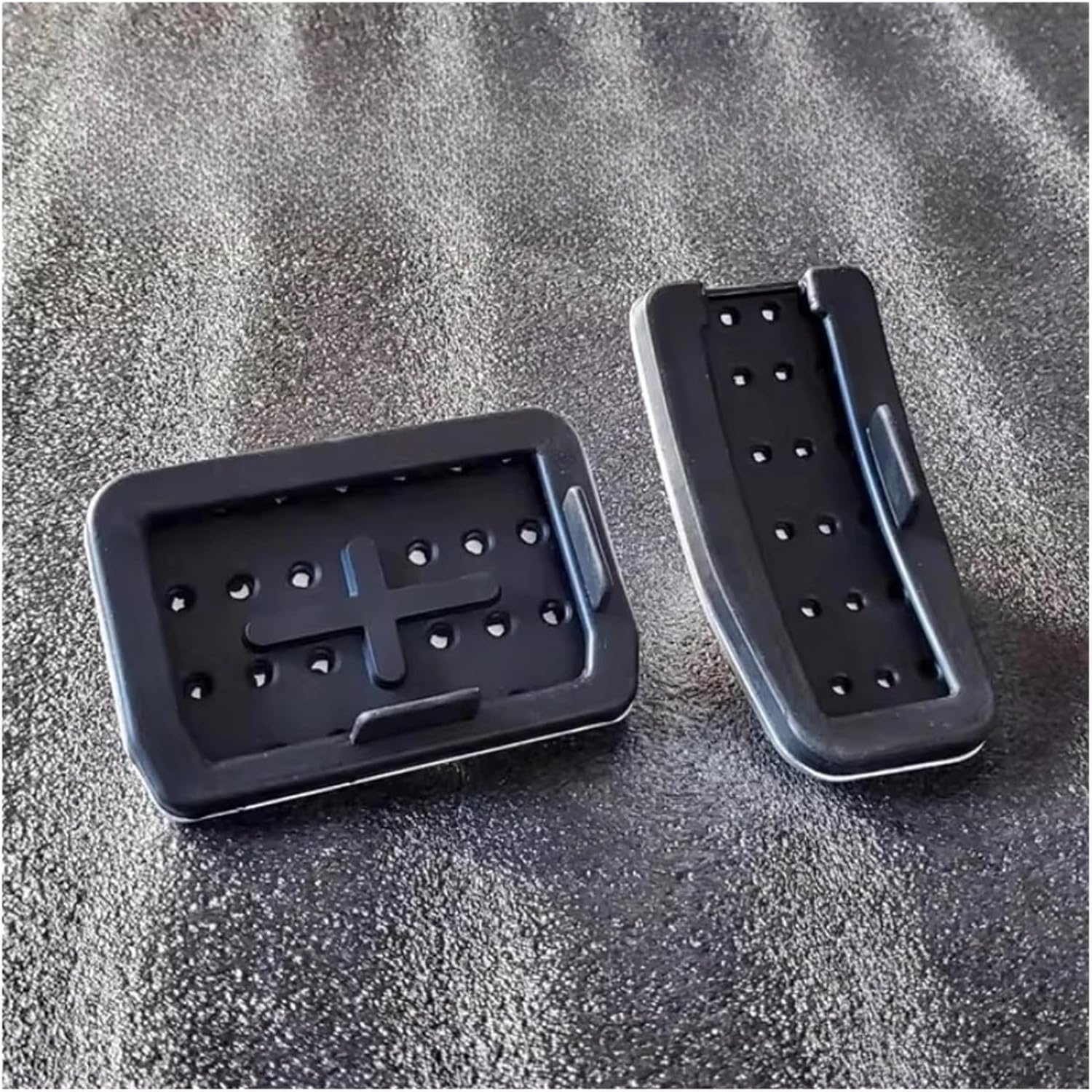 Car Foot Pedal Accelerator Brake Pedal Cover Non-Slip Pad Accessories Compatible With Model 3 2019-2025(2PCS blue)