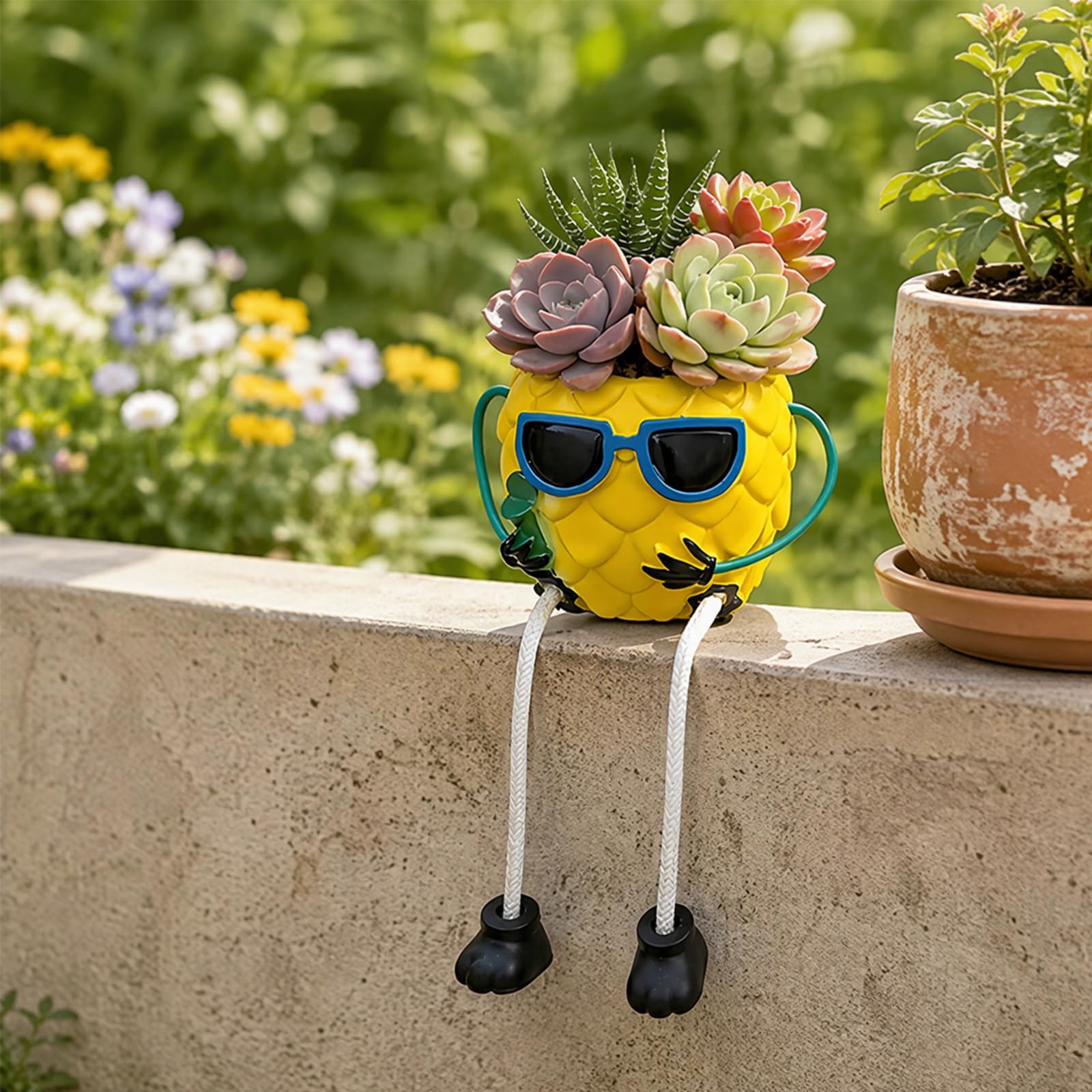 Creative Pineapple Tabletop Planter - Succulent Pot with Hanging Legs
