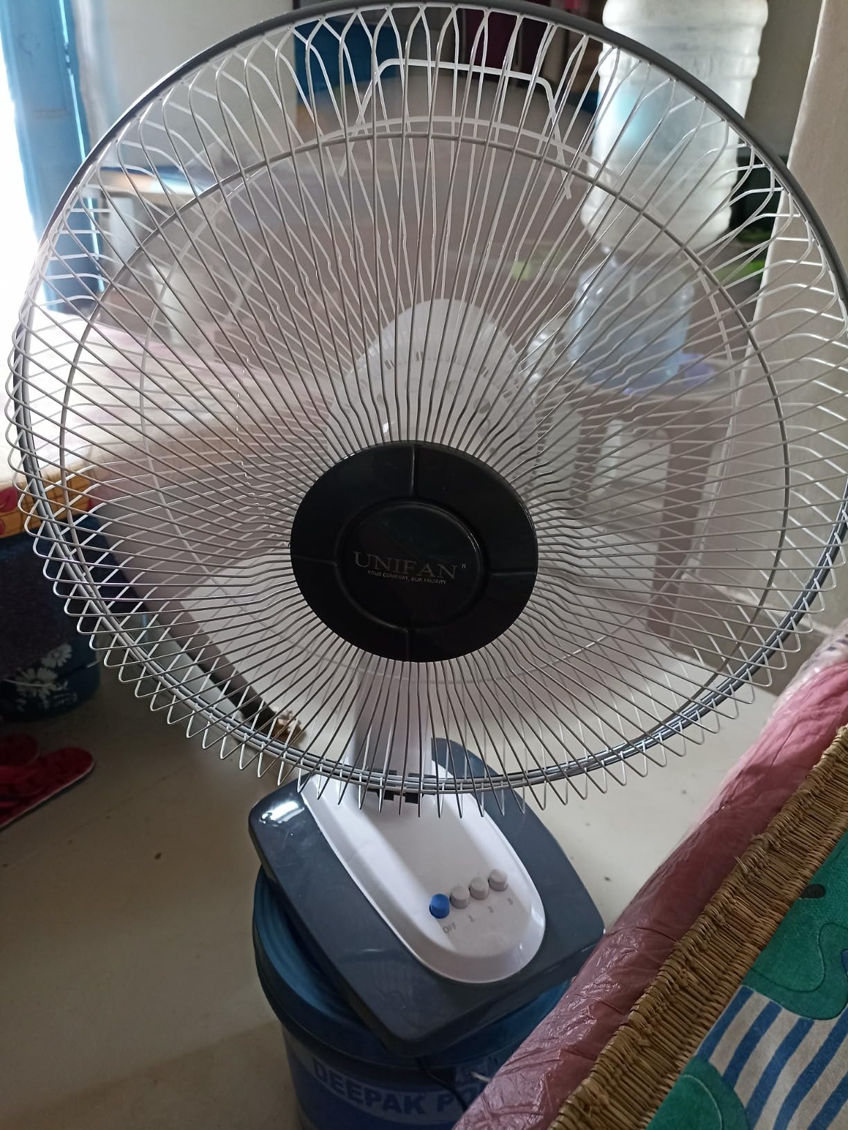 Buy UNIFAN POZITIVE 400mm Table Fan HighPerformance with Silent BLDC