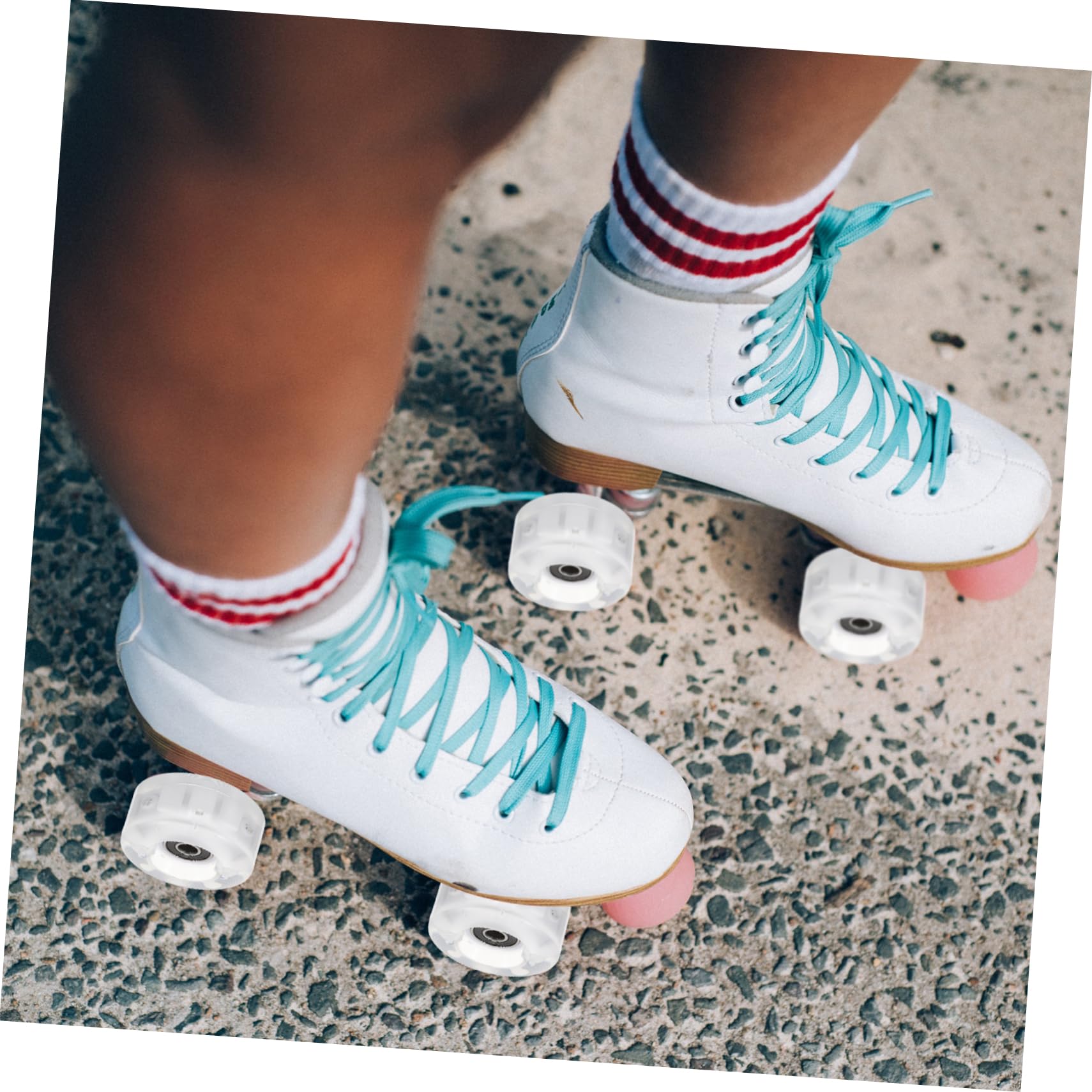 Happyyami 1 Set High Visibility Glow Wheels for Indoor Roller Skates Light Up Wheels for Smooth Skating Various Surfaces Easy to Install Durable Stylish