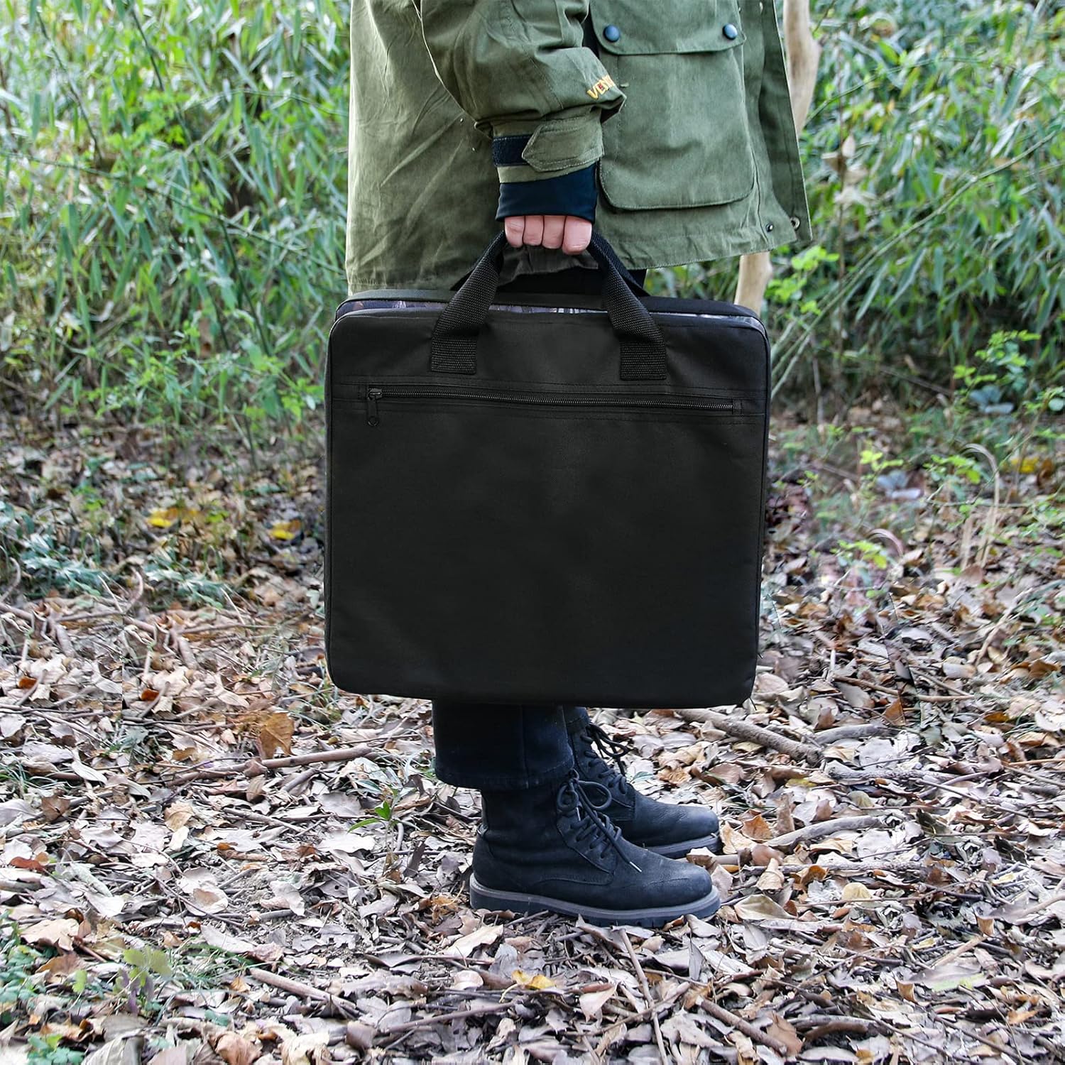 Topyond Hunting Seat Cushion, Folding Seat Cushion Pad, Outdoor Camouflage Seat Cushion with Storage Pockets, Suitable for Concerts, Stadiums, Camping, Fishing