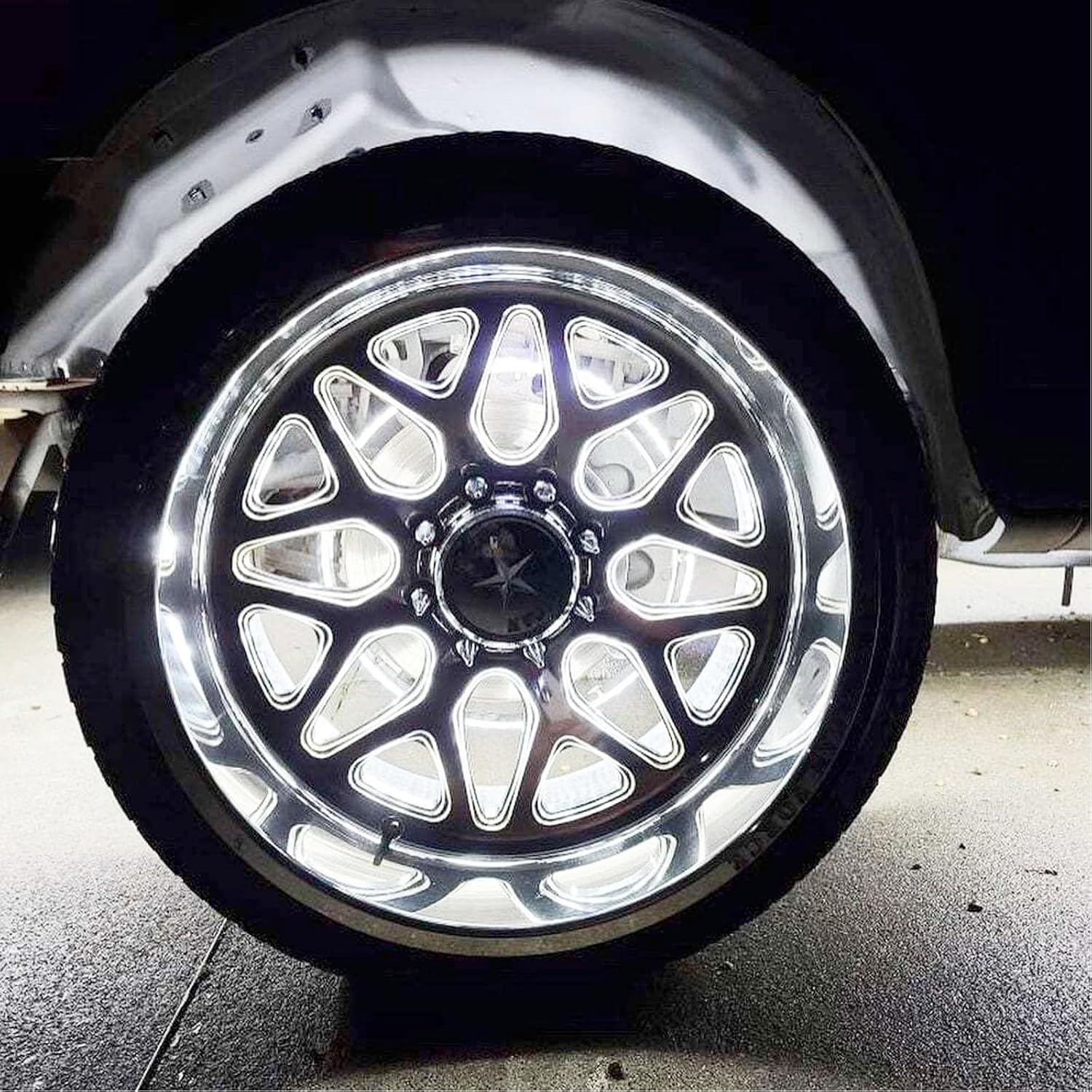 15.5in Pure White Wheel Ring Lights,576Leds Double Row Super Bright Wheel Rim Waterproof Tire Lights Kit with RF Remote Control for Truck Car Off-Road Pickup