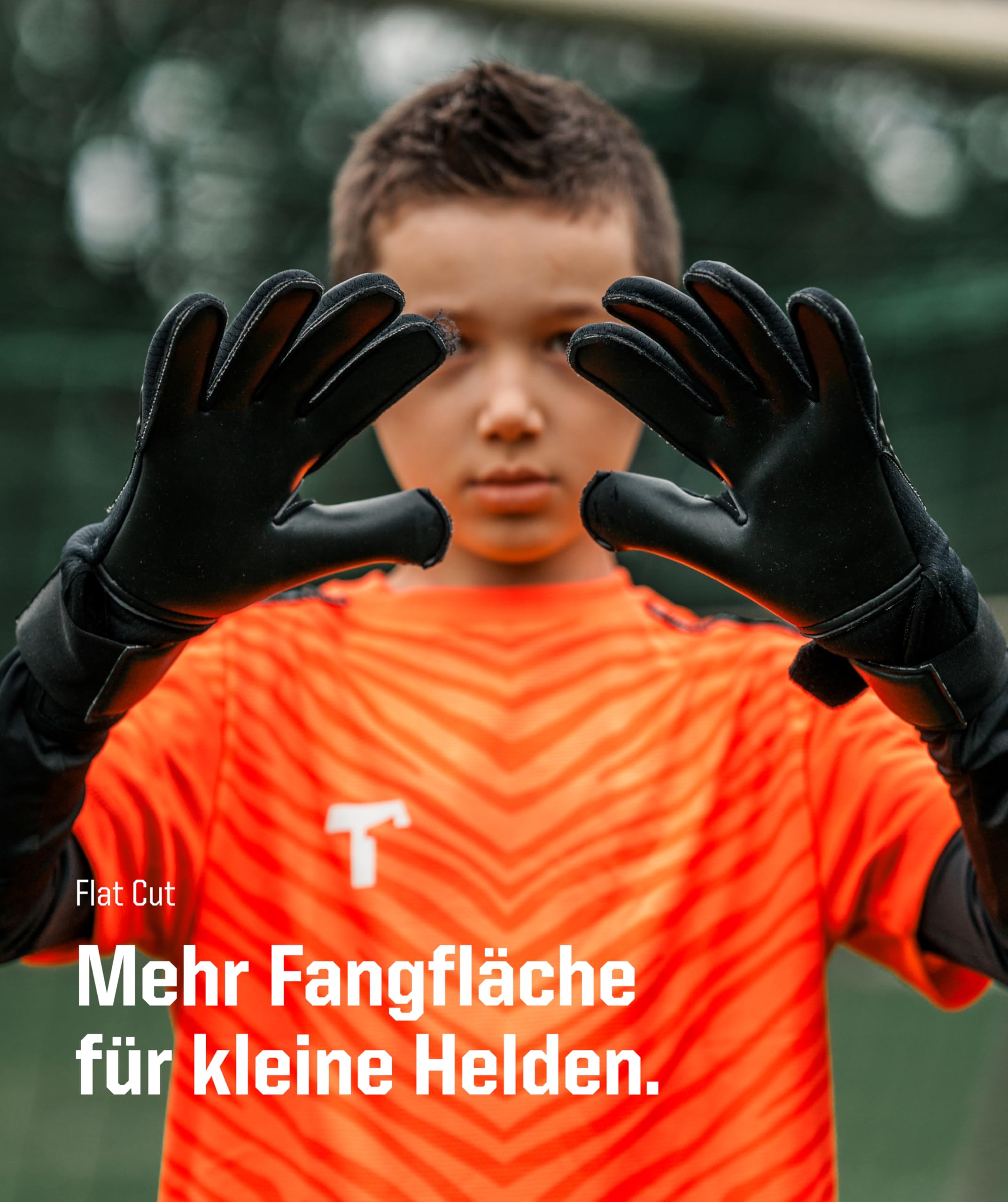 T1TAN Torwarthandschuhe Kinder Rebel Junior, Größe 4-6, Tormannhandschuhe Jungen, Torhüterhandschuhe Mädchen, Fußball Torwart Handschuhe 6-11 Jahre