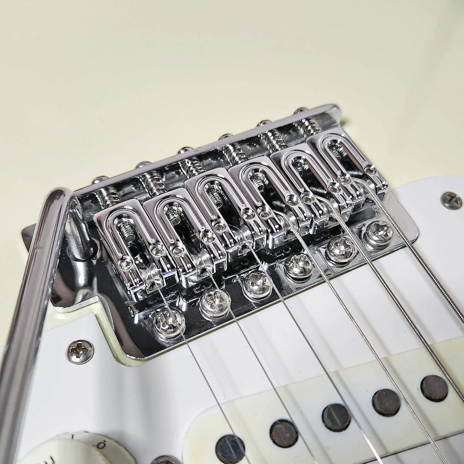 AxLabs String Surfer Brass Roller Strat Replacement Saddles | Narrow 2 1/16" Spacing