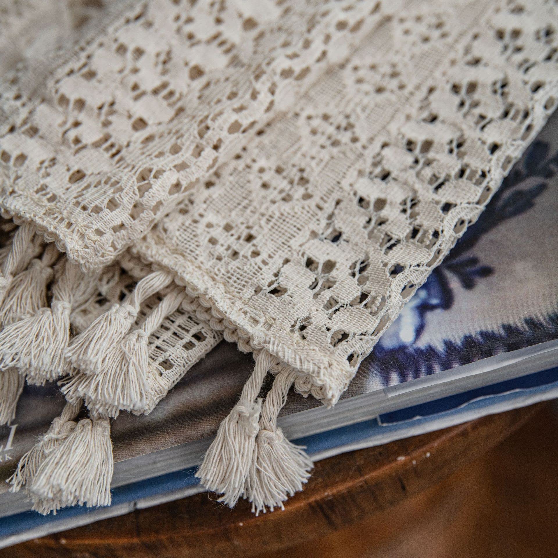 USTIDE Rideau rustique beige en coton avec crochet Rideau chic vintage à oeillets en dentelle avec macramé pour cuisine, salle à manger, salon, 150 x 221 cm