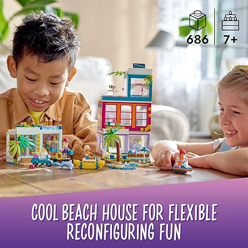 Miniatura 2 de LEGO Friends Vacation Beach House 41709 - Kit de construcción para niños de 7 años en adelante incluye una mini muñeca mia además de 3 personajes