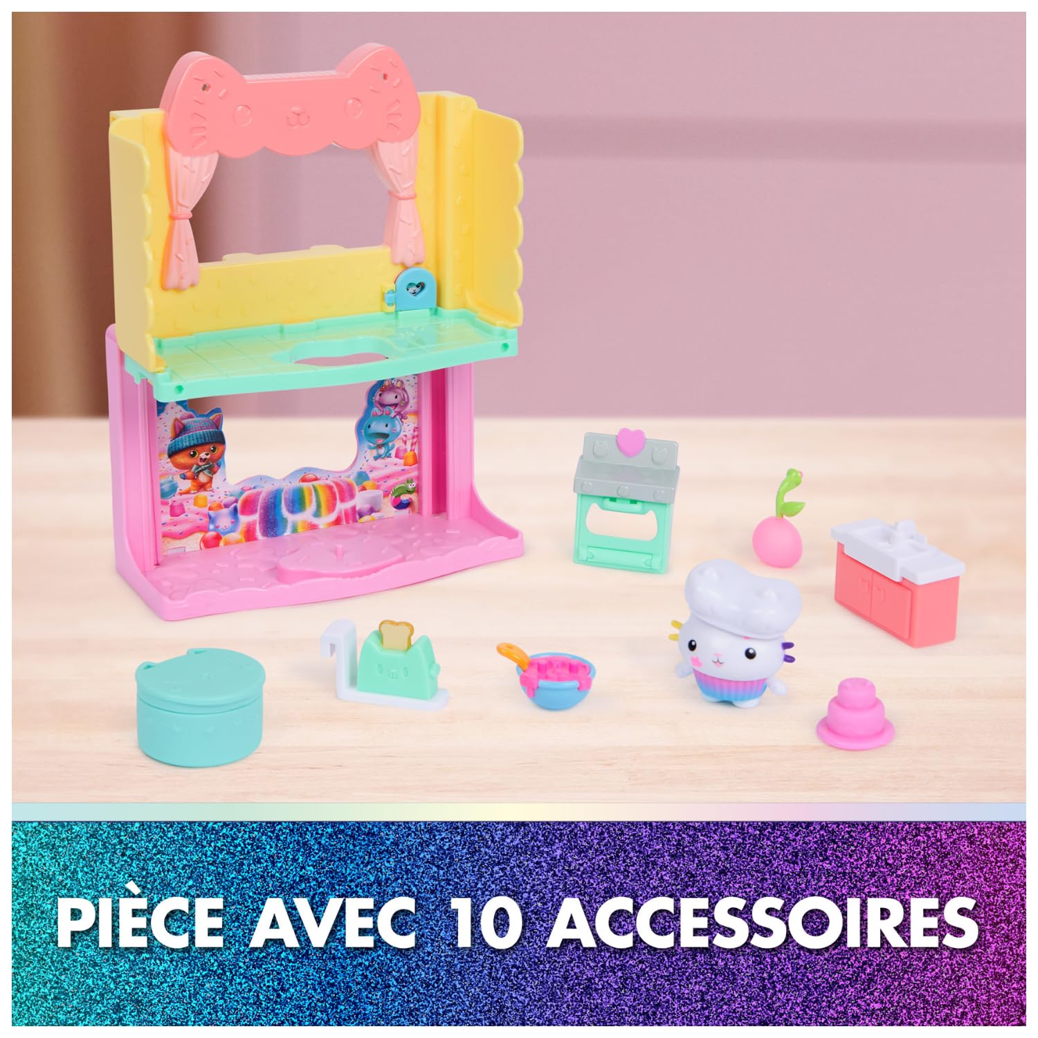 Visiter la boutique DREAMWORKS GABBY'S DOLLHOUSE Gabby et la Maison Magique Le Film - Gabby Dollhouse - Cuisine avec P'tiChou - Double Espace De Jeu - 1 Figurine Et 7 Accessoires - Dessin Animé Pièce pour Maison De Poupée - Jouet Enfant 3 Ans Et + in use