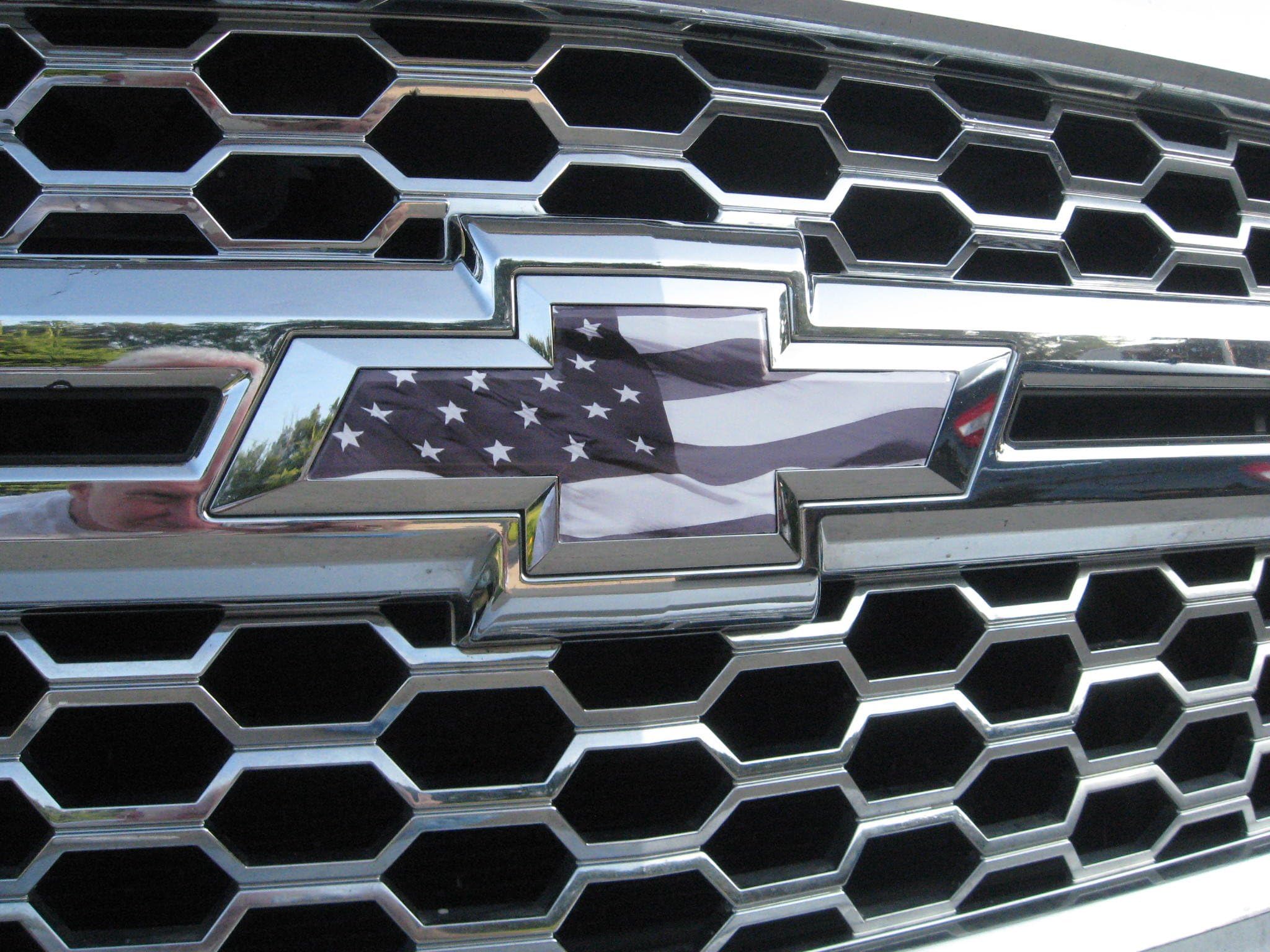 Chevy Silverado Black American Flag Grille Gate Bowtie Decals 2014-2018