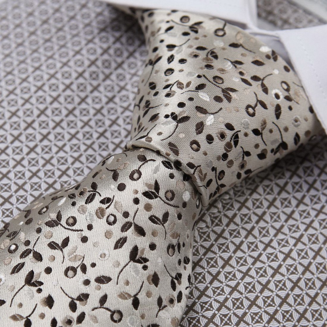 fashionon Floral Print Stylish Ties Brown Neckties Valentines Dad FAA2066 Burly Wood,Root Beer Jacquard Woven Silk