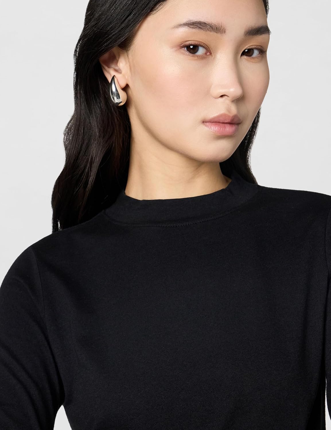 Velvet by Graham & Spencer Womens Quinny Sueded Jersey Crewneck TeeT-Shirt - Image 4