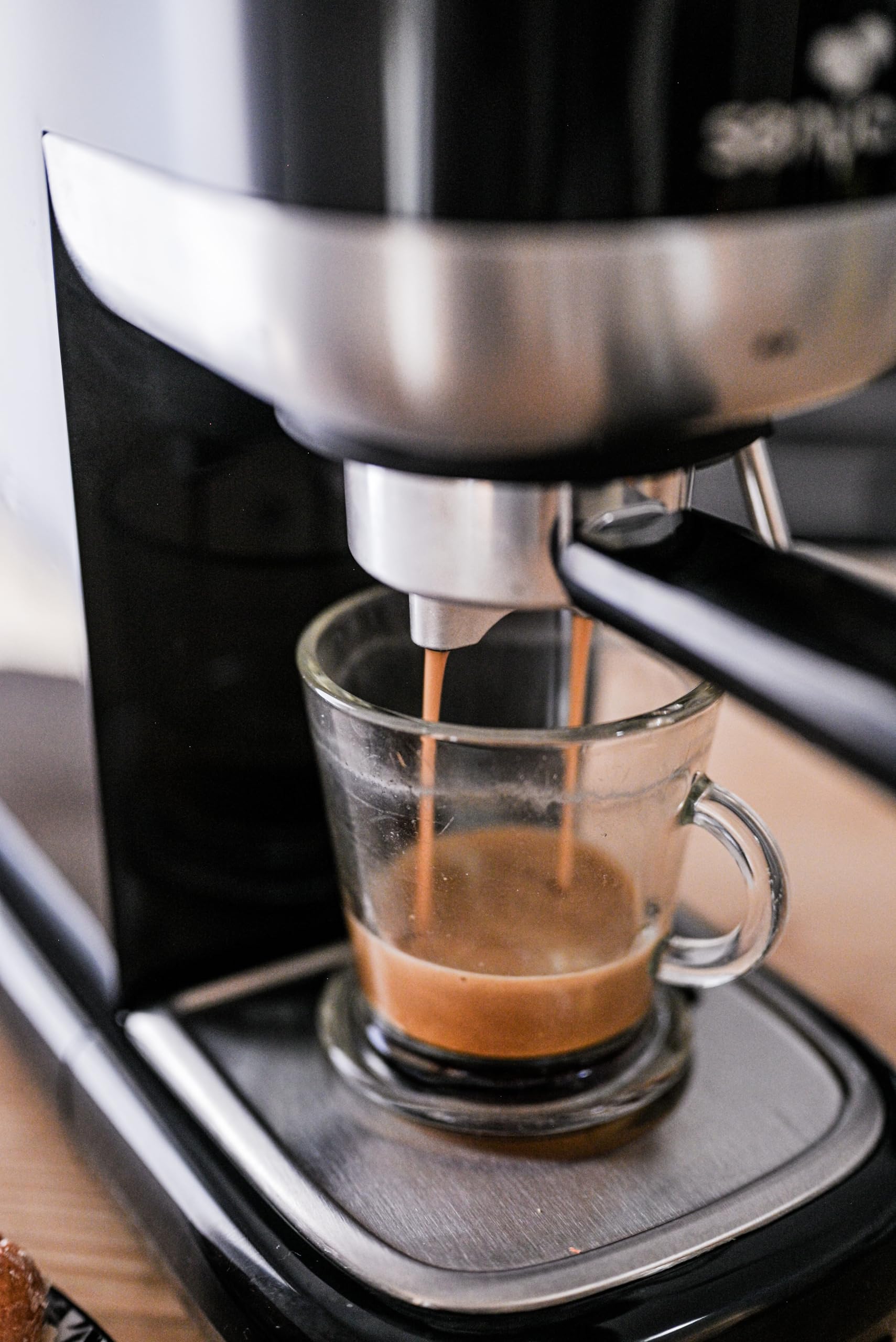 Senya Cafetera Tasty Coffee 20 bares, cafetera espresso y capuchino 1300 W, Thermoblock, espumador de leche, apagado automático