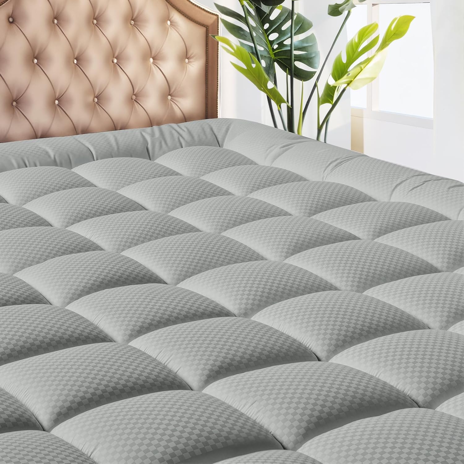 MATBEBY King Size Mattress Pad - Cooling Breathable Mattress Topper, Quilted Fitted Mattress Protector, Pillow Top Mattress Cover with 8-21" Deep Pocket, Machine Washable, Light Grey, 78x80 Inches Light Grey - Checkered King
