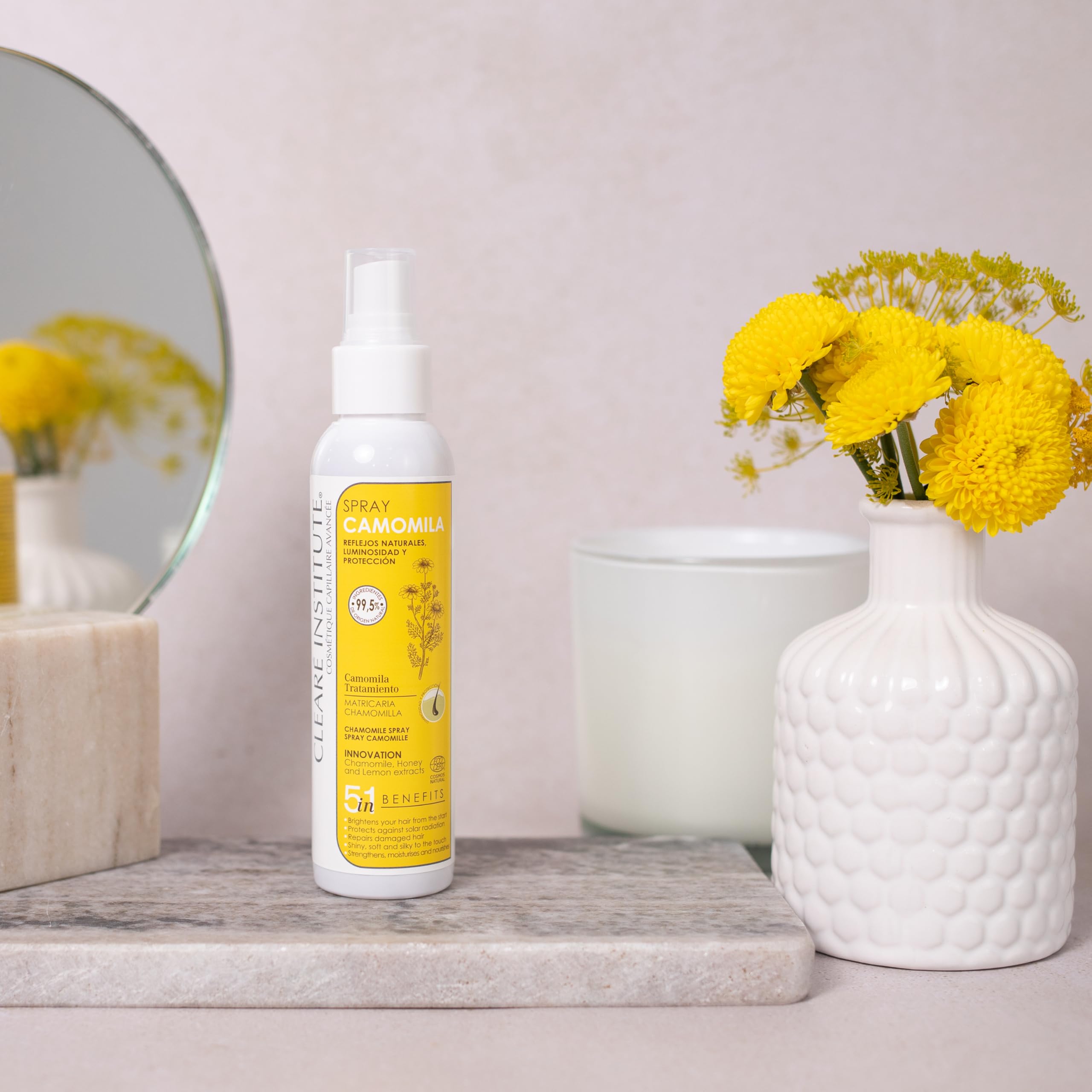 Clearé Institute | Spray Naturale alla Camomilla | Lozione Schiarente per Capelli | Schiarente e Protettore Solare | Riflessi Dorati | Adatto al Metodo Curly | 99% Ingredienti Naturali | 125 ml