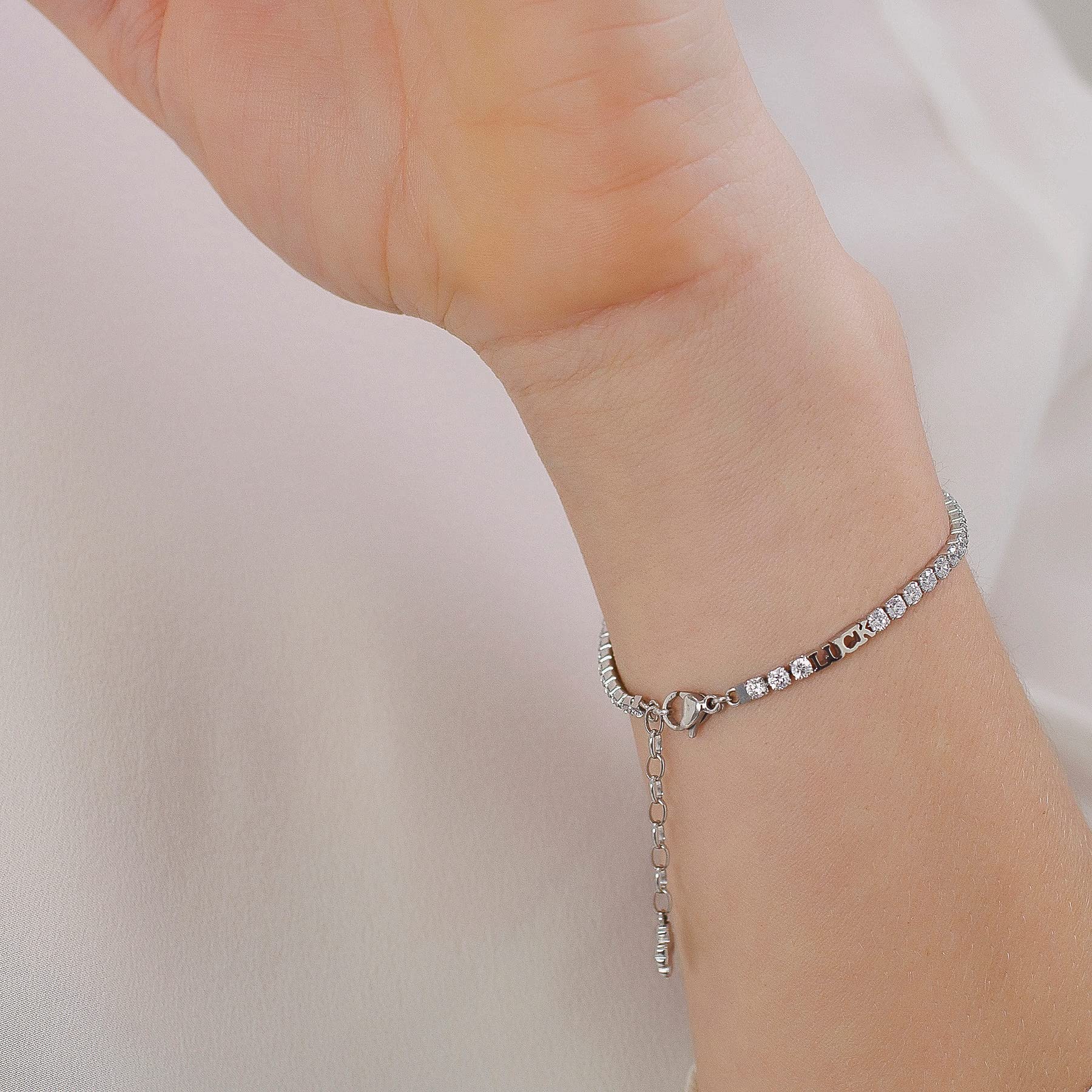 Brosway Bracciale Donna, Bracciale Tennis in Acciaio e Cubic Zirconia con Simbolo Quadrifoglio | Collezione Desideri - BEI016