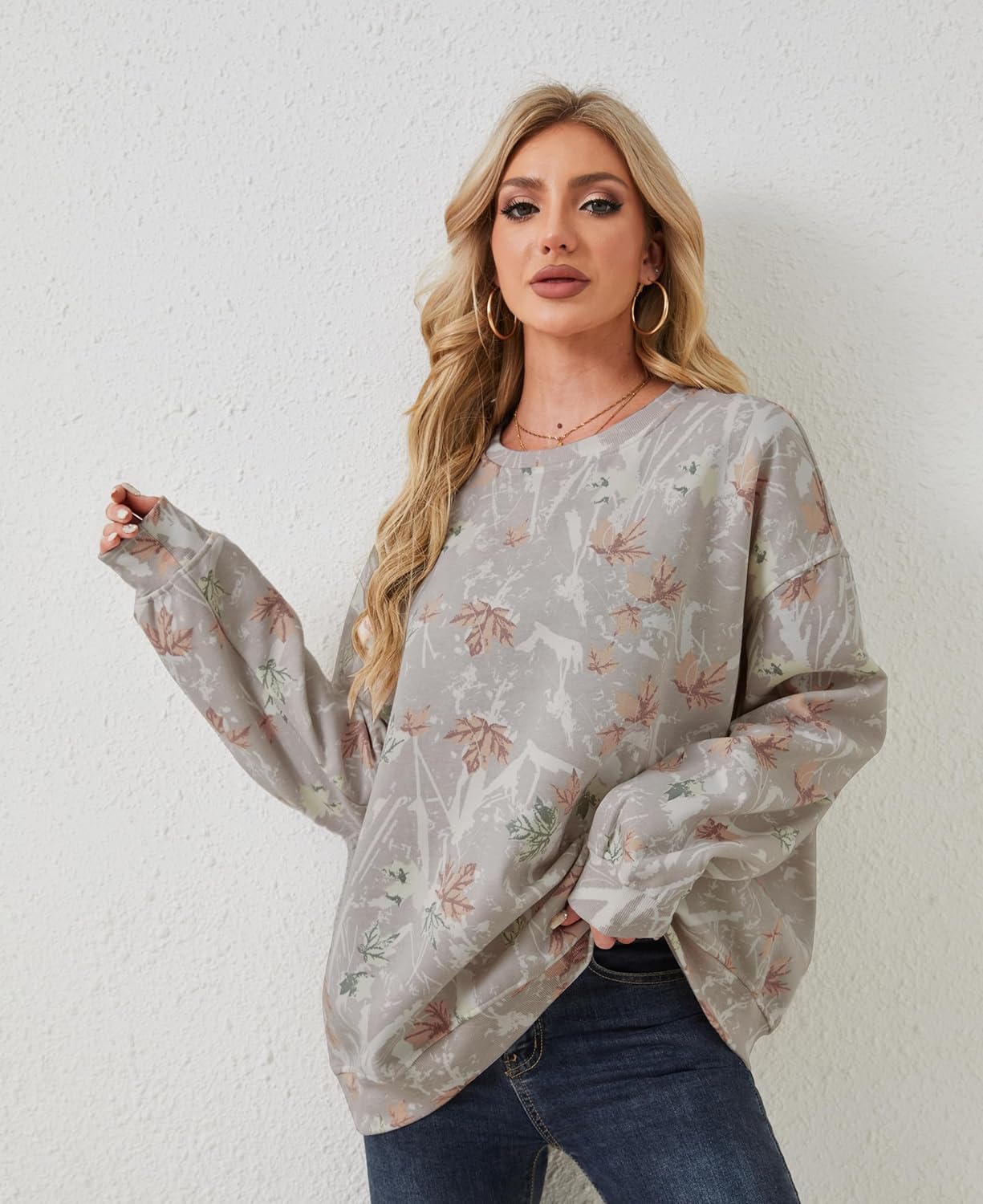 Womens Camo Sweatshirt Maple Leaf Print Oversized Camo Crewneck Sweatshirt Fleece Pullover Hoodies Long Sleeve - Image 5