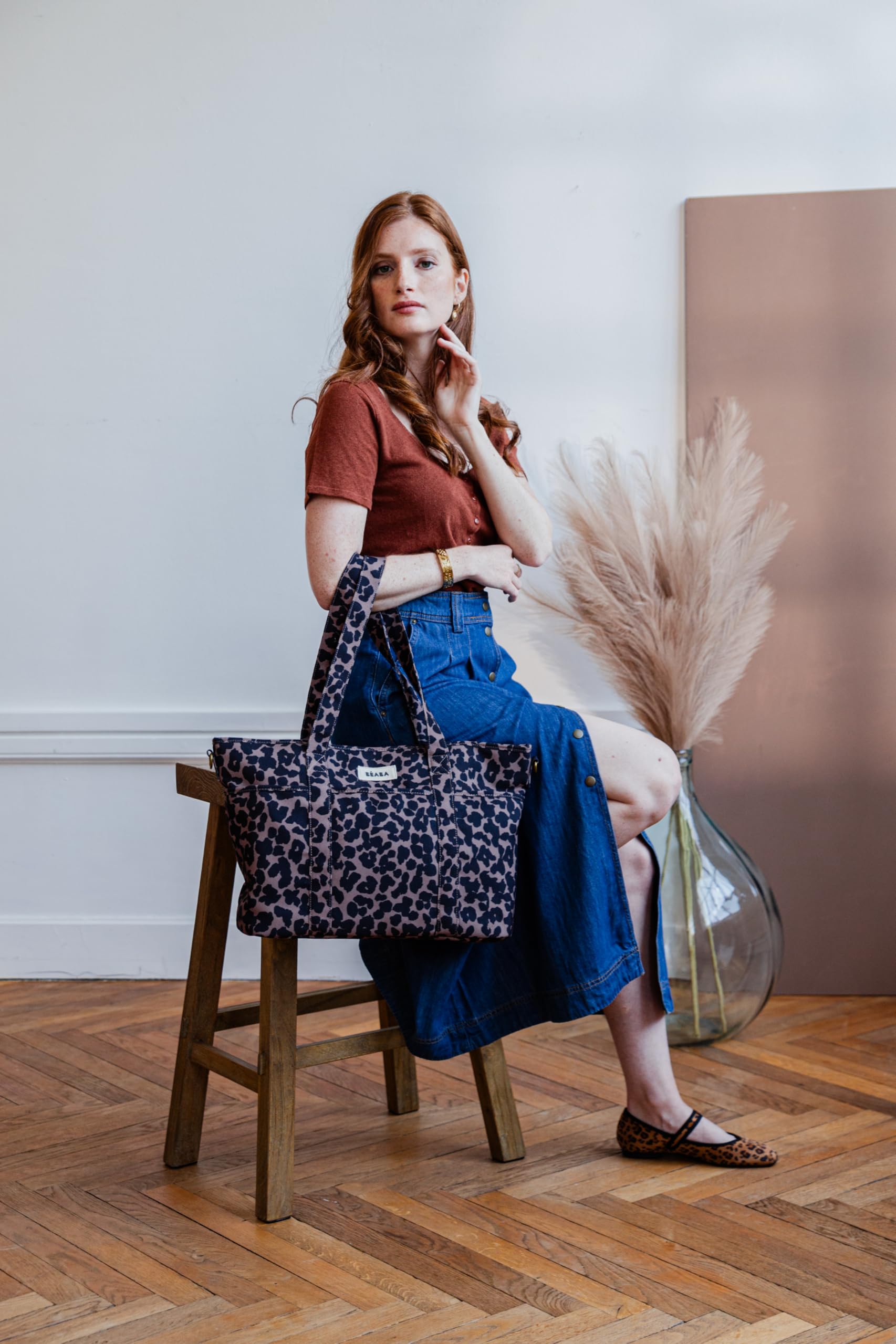 BÉABA Borsa Fasciatoio Bebè Madrid 22L – Borsa Pannolini Tipo Tote, Unisex Mamma e Papà, 11 Tasche, Tasca Termica, Aggancio Passeggino, Fasciatoio Imbottito – Leopardo