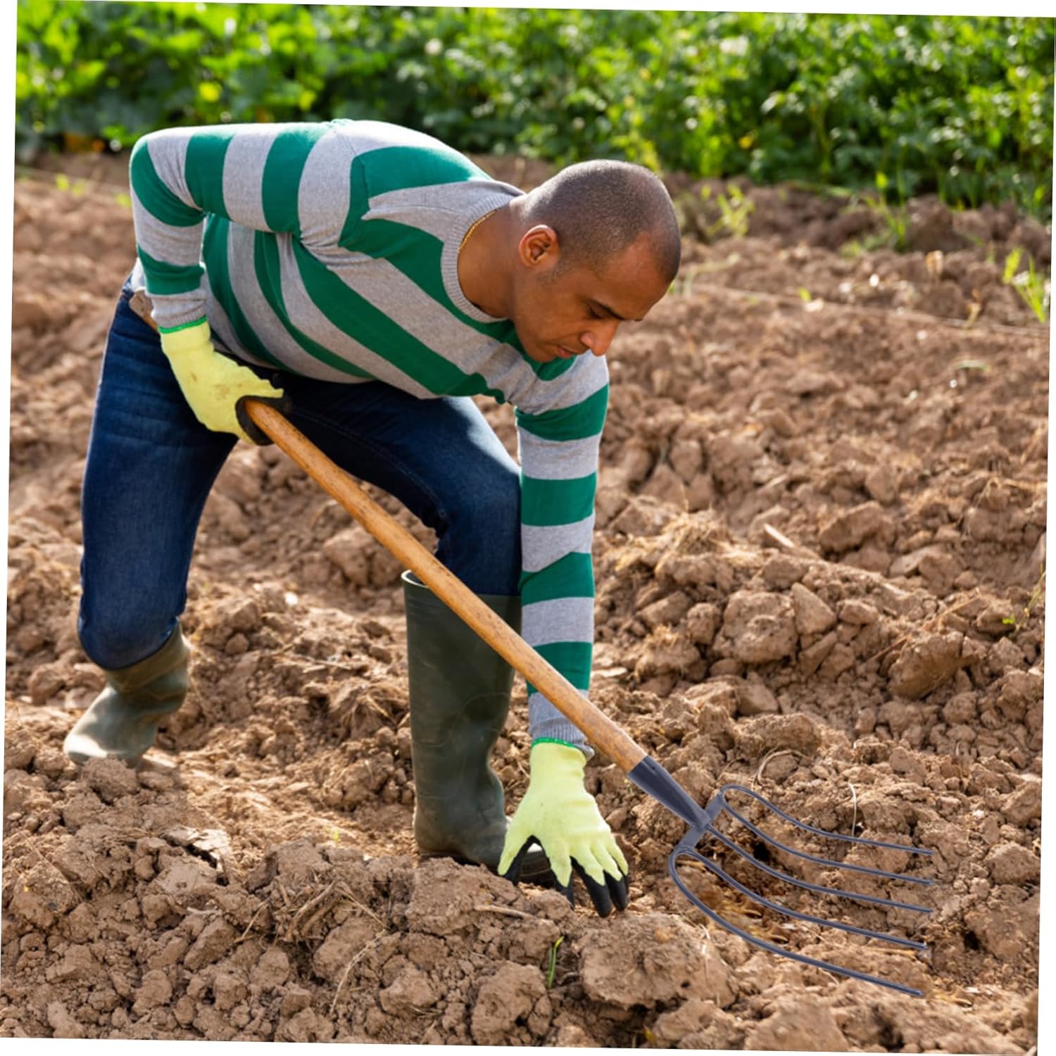 Multi-Functional Iron Manure Fork for Efficient Waste Management Rural Areas Durable Resistant Agricultural Grass Fork for Lawn Maintenance and Landscape Upkeep