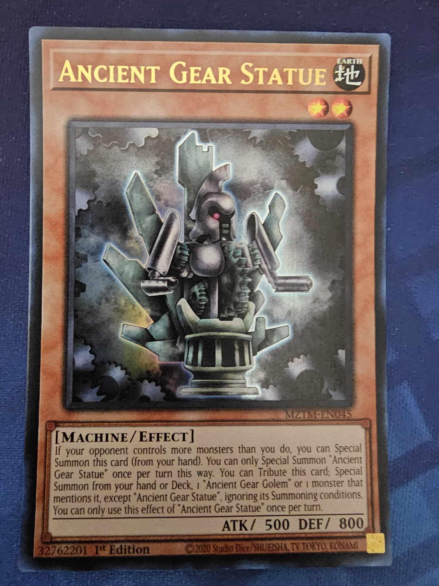 Ancient Gear Statue - MZTM-EN045 - Ultra Rare - Maze of The Master