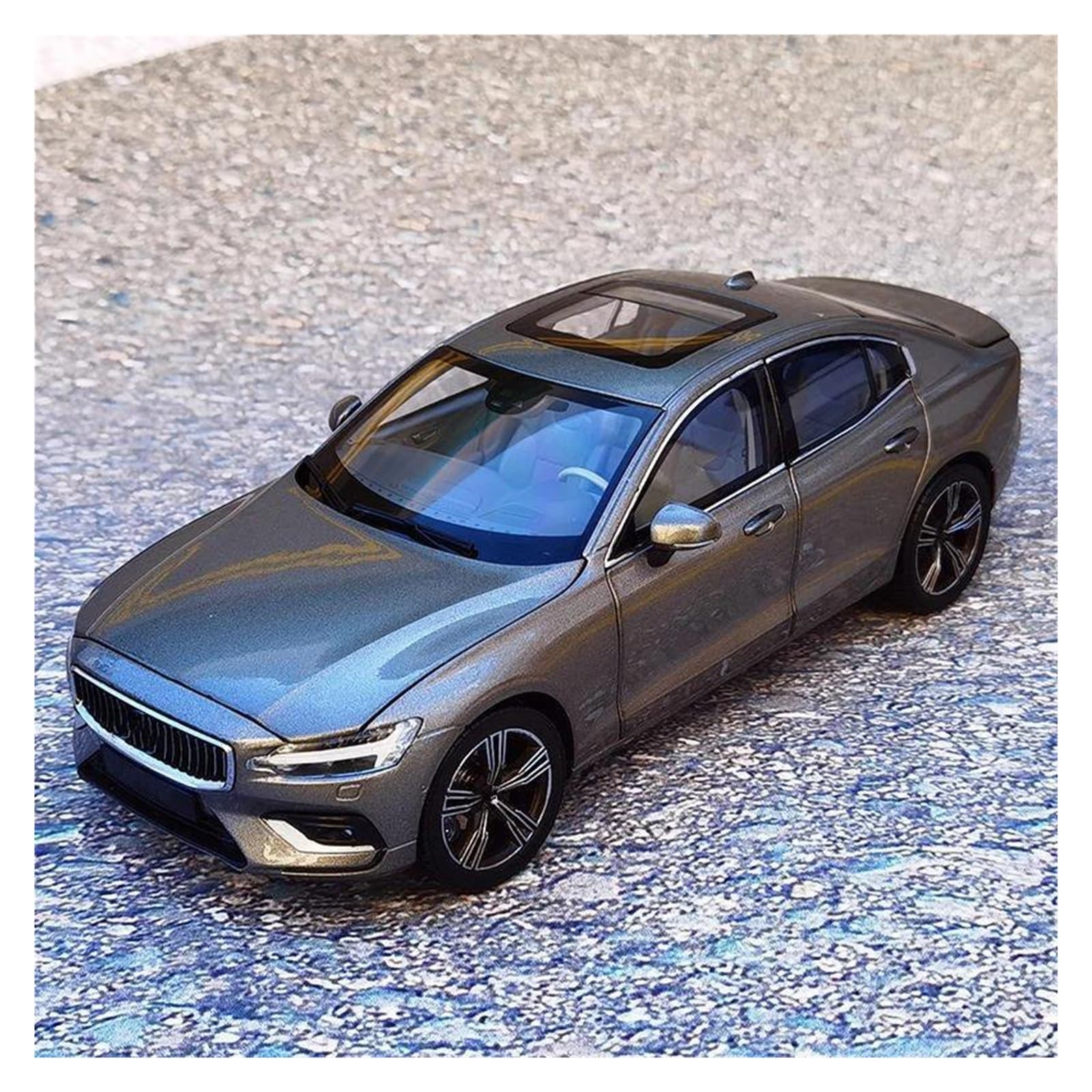Btwodian Scale Model Car 1:18 For Volvos S60 S60L Alloy Car Model Diecasts Vehicles Collection Decoration Desk Decoration(Gray)