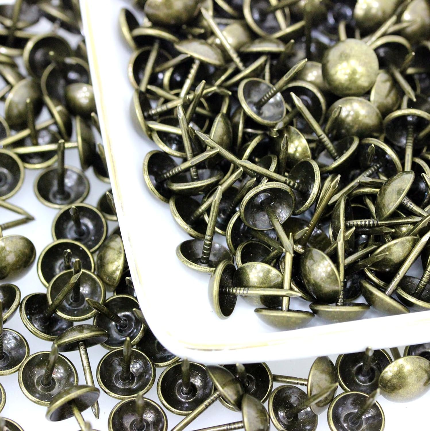 500 stuks polsternagels, Basicon vintage meubelspijkers brons duimspijkers polsterspijkers priemspijkers antieke sierspijkers meubeldecoratieve spijkers voor stoelen meubels bed, 11x17mm