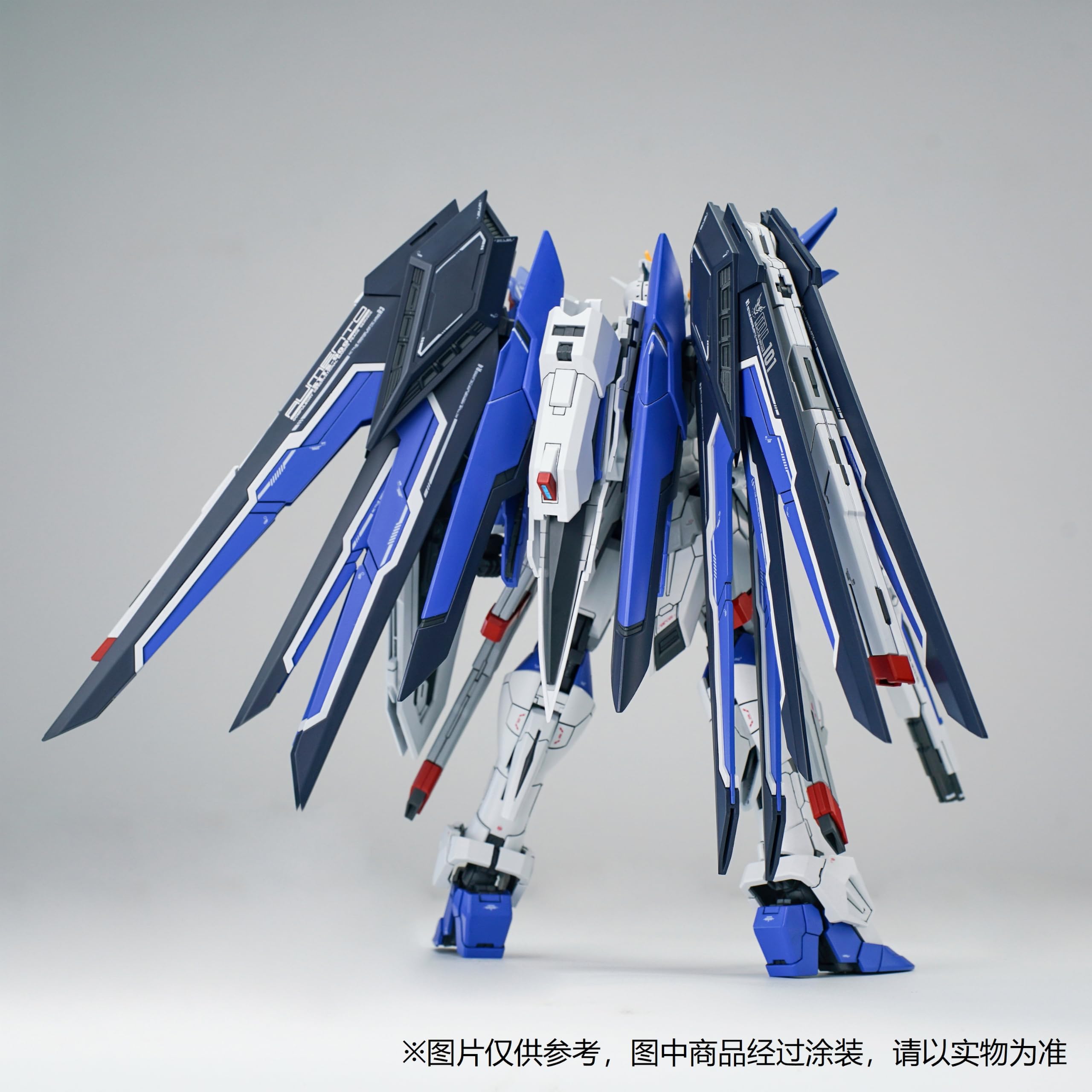 神馬模型 1/100 アジュールナイト 組立プラモデル Amazon | 神馬模型 1/100 蒼藍騎士 アジュールナイト Azure Knight 再