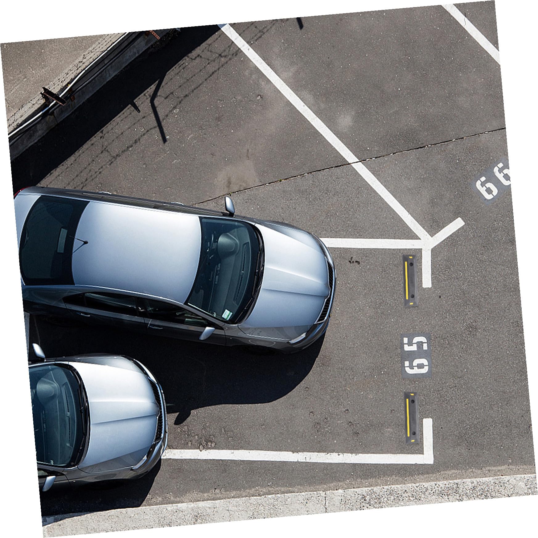GANAZONO Tope De Estacionamiento De Caucho Resistente 480x130x80 Mm Cinta Reflectante para Garaje y Aparcamiento Urbano Seguridad Vehículos Domésticos