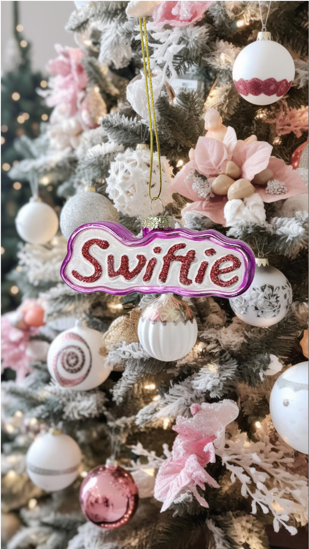 テイラースウィフト　オーナメント Amazon.com: Glass Ornament : Home & Kitchen
