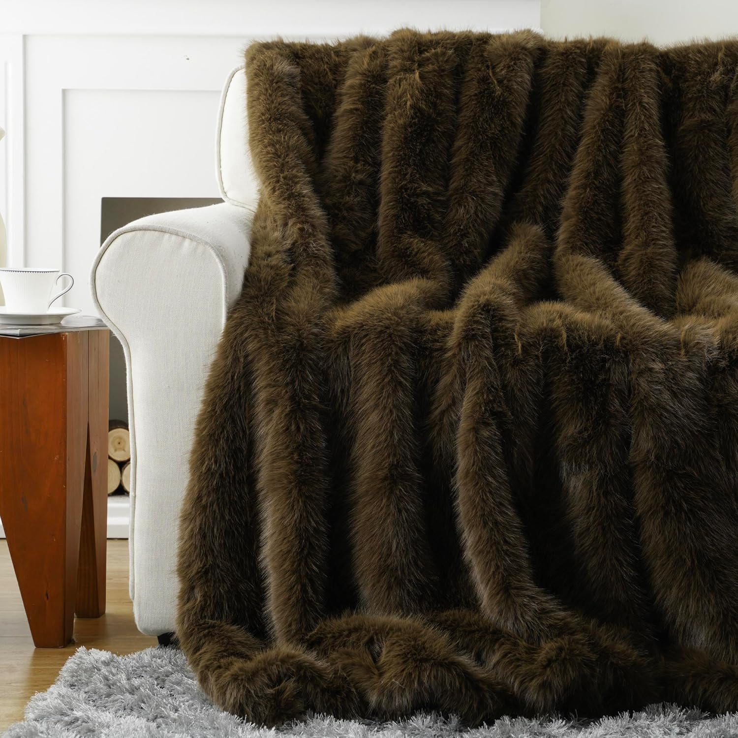 BATTILO HOME Luxury Fluffy Olive Green Faux Fur Throw Blanket, Cozy Warm Fur Blanket for Couch, Sofa, Chair, Bed, Plush Fuzzy Fur Throws with Long Pile, 60"x80" - Image 4