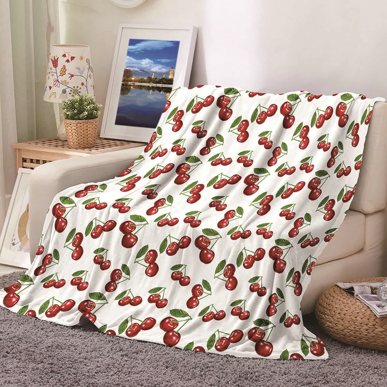 Aeici Couverture Polaire, Couverture en Flanelle Couverture 150x200 cm avec Cerise et Feuilles Couverture Canapé Cadeau pour Adultes et Enfants